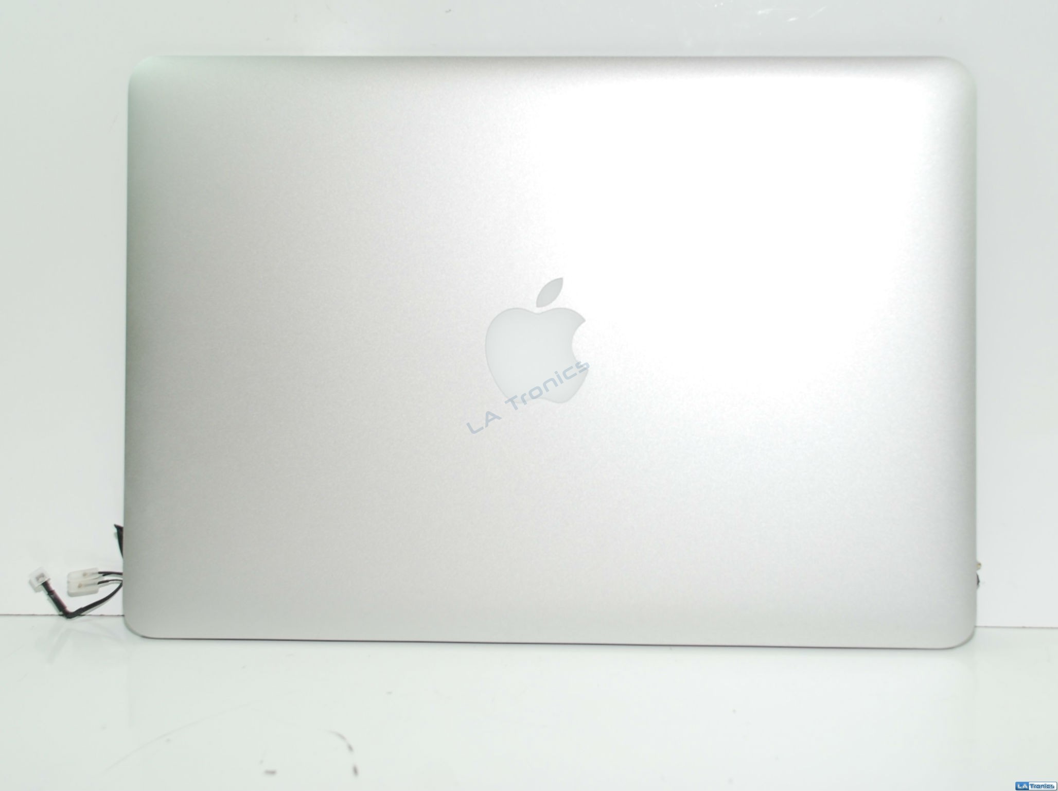 NEW Apple Macbook Pro 13