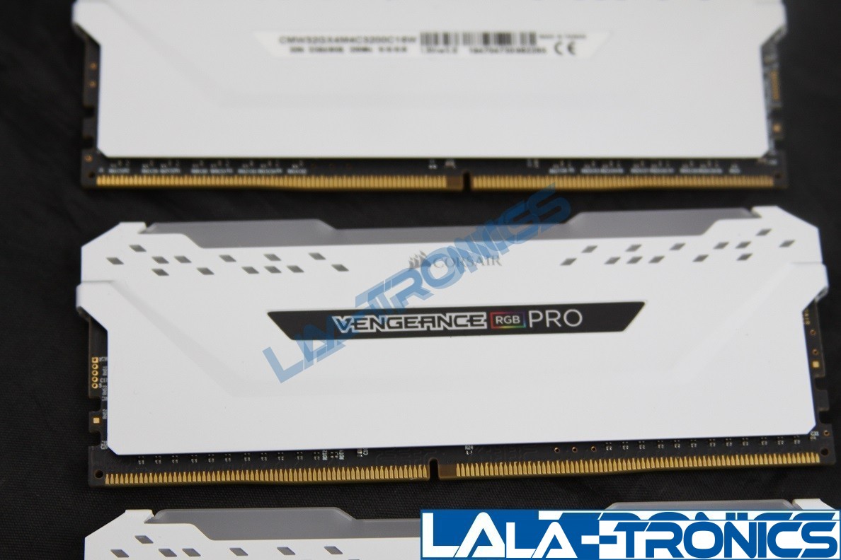 CORSAIR VENGEANCE RGB PRO 32GB [4x8GB] DDR4 3200MHz Desktop RAM Memory - White