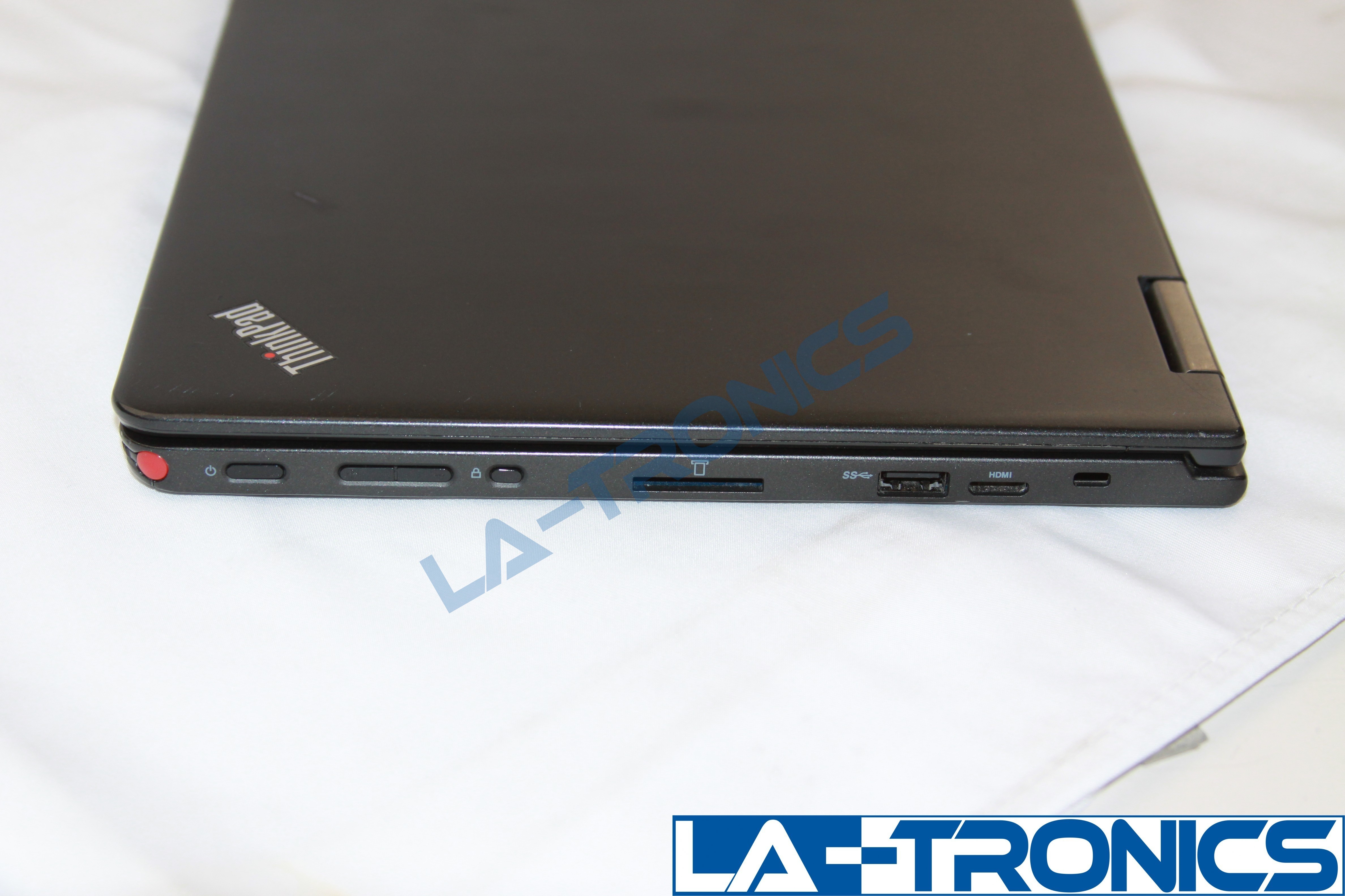 Lenovo Thinkpad Yoga 12 Type 20DK I5-5200U 2.20GHz 4GB RAM 180GB SSD Win10 Pro