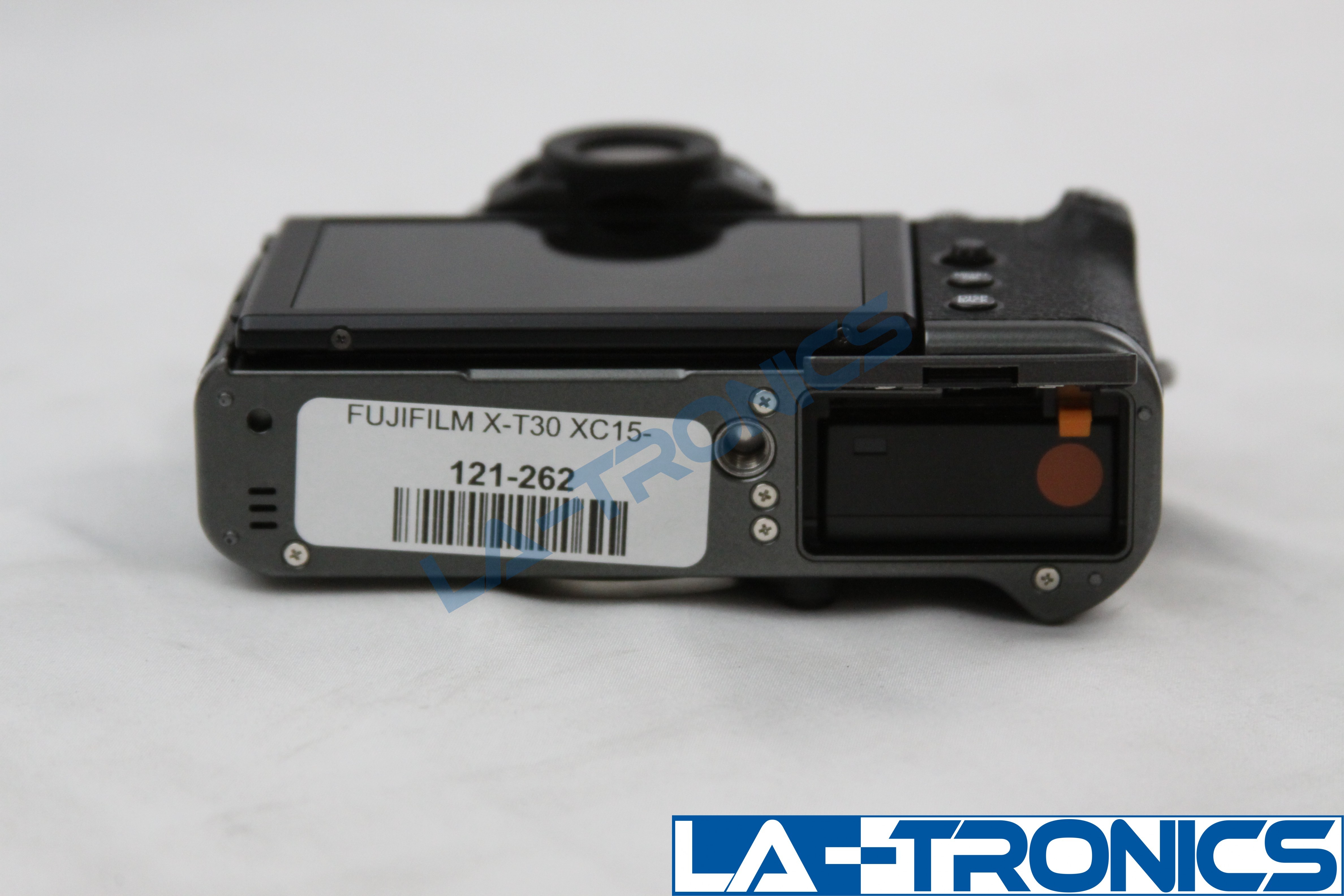 Fujifilm X-T30 26.1MP Mirrorless Digital Camera & Fujinon XC 15-45mm Lens