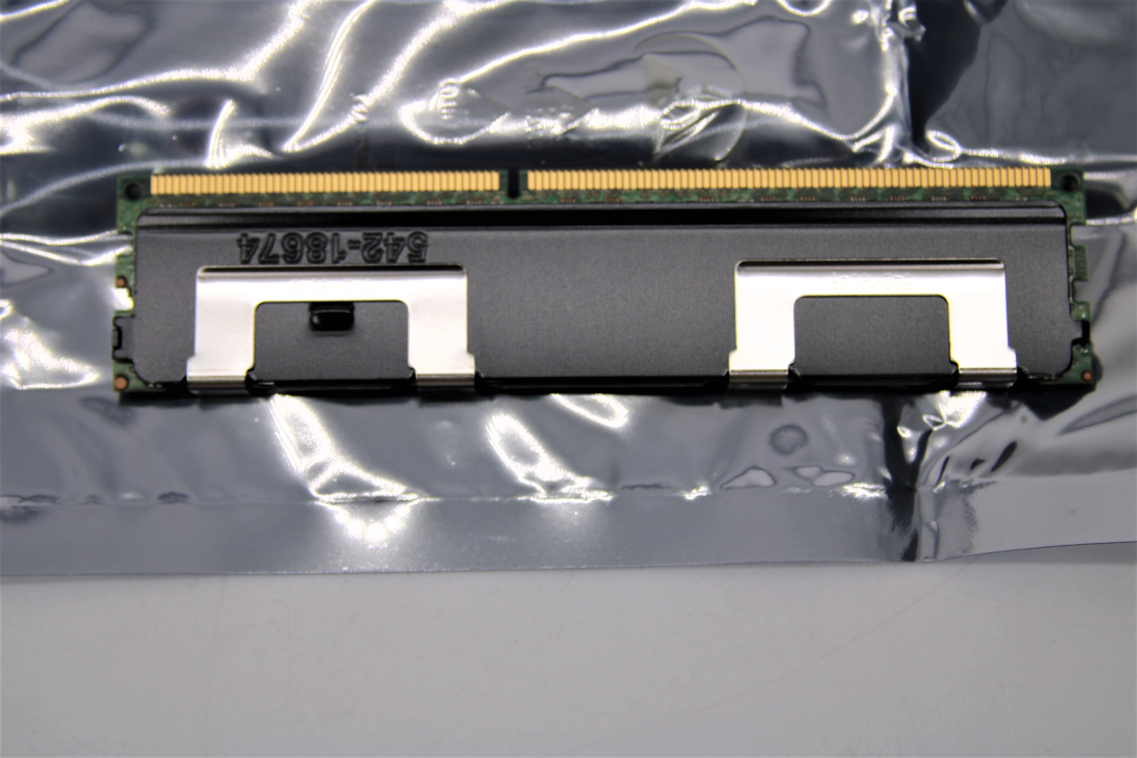 Micron 4GB DDR3 ECC RAM PC3-10600R-9-11