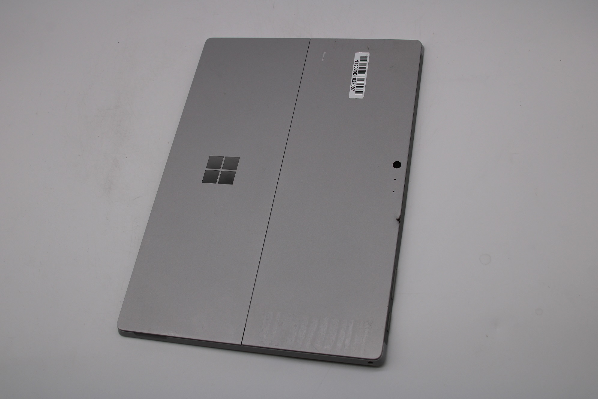 Microsoft Surface Pro 4 1724 Intel I5-6300U 2.2Ghz 8GB RAM 256GB SSD Win10 Pro