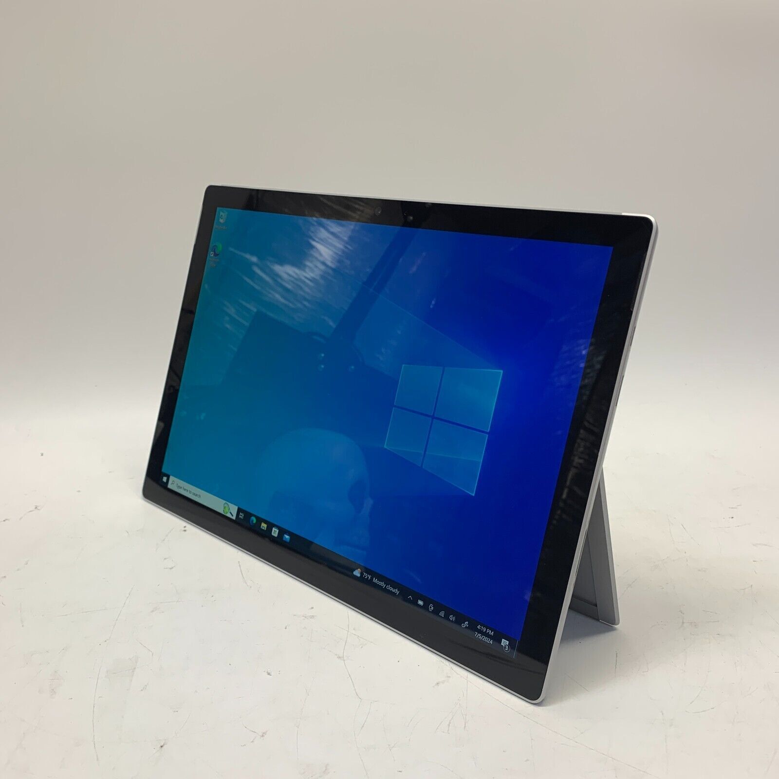 Microsoft Surface Pro 5 1796 i5-7300U 4GB 128GB GRADE C With Keyboard — photo 2