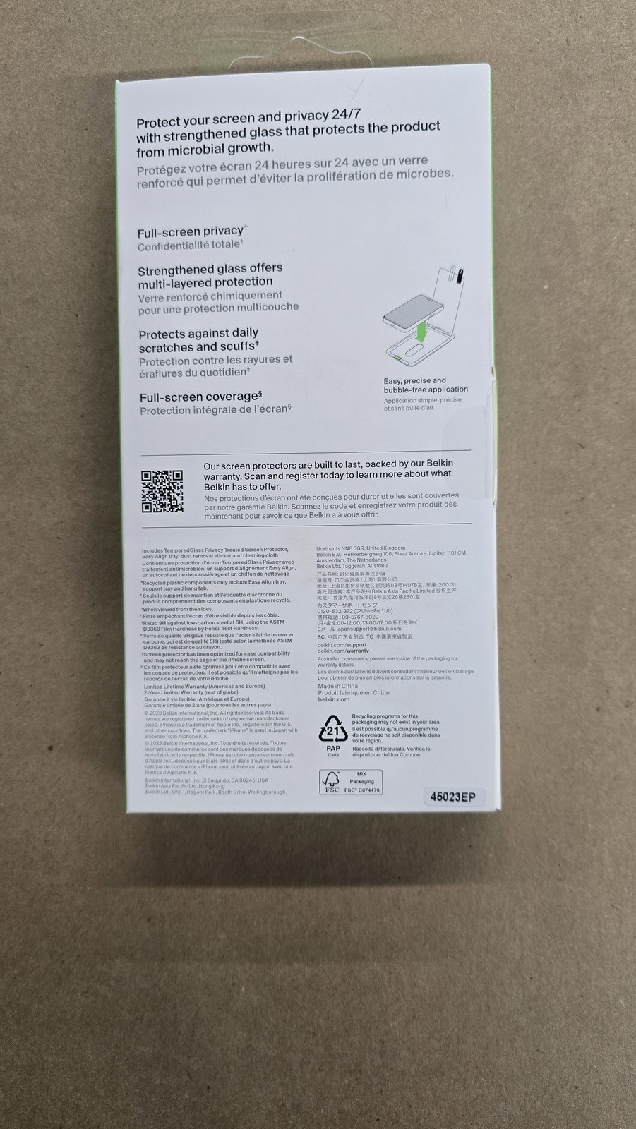 Belkin Tempered Glass Privacy Treated Screen Protector For iPhone 14/13/13 Pro — photo 3