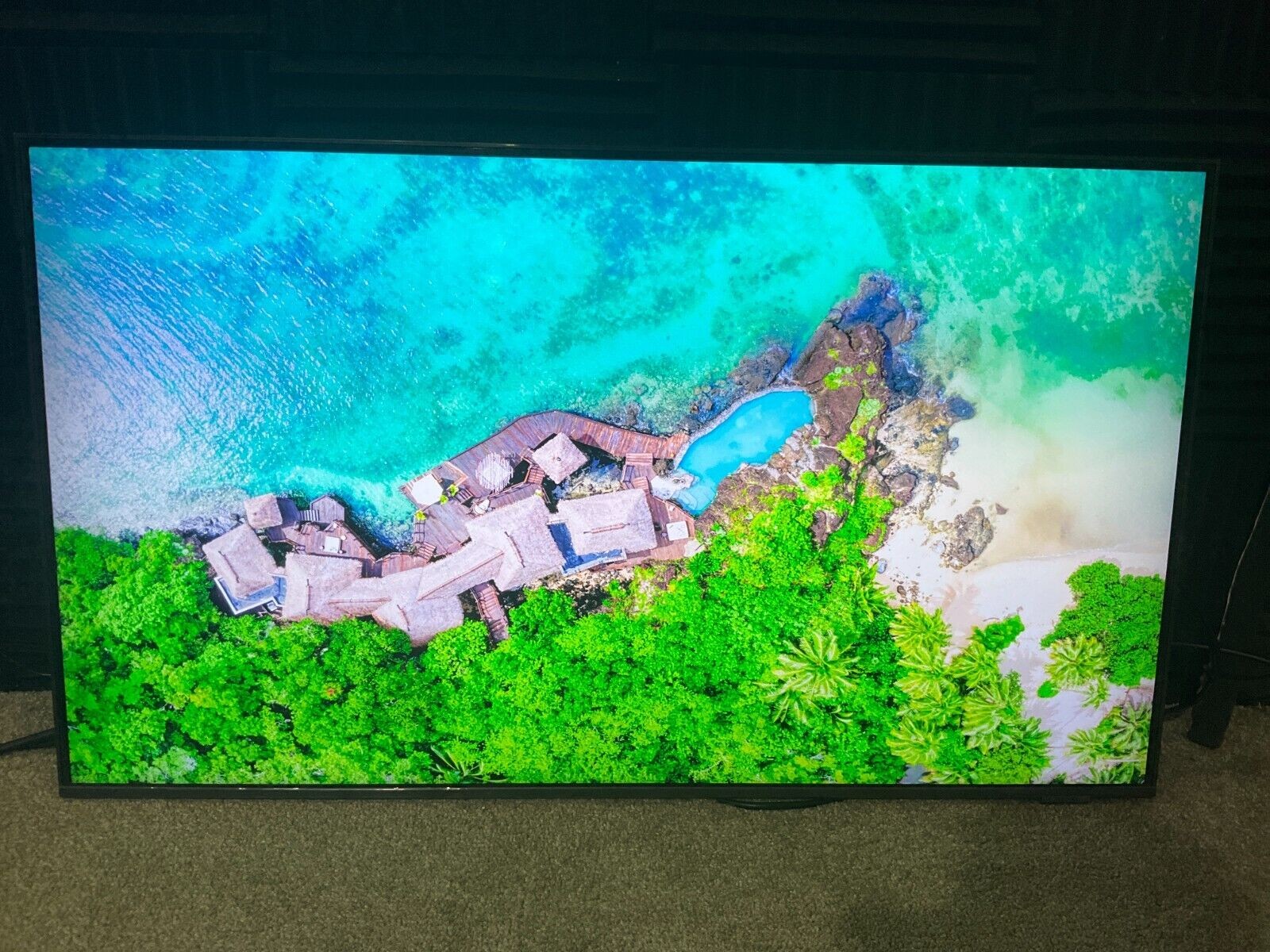 Samsung HQ60A 43" LED LCD Hospitality TV 4K HG43Q60AANFXZA — photo 2