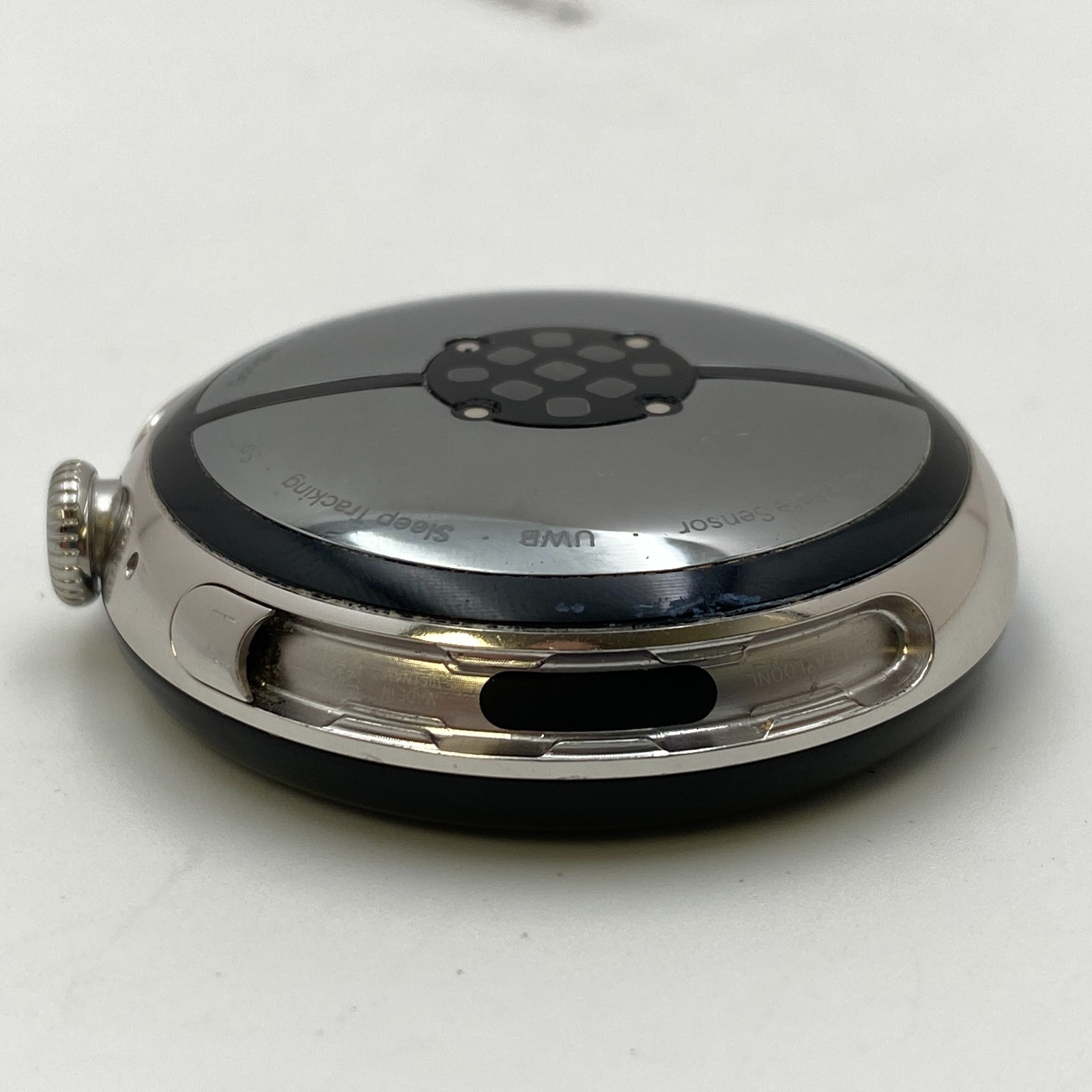 Google Pixel Watch 3 45mm Aluminum Polished Silver Good Condition — photo 4