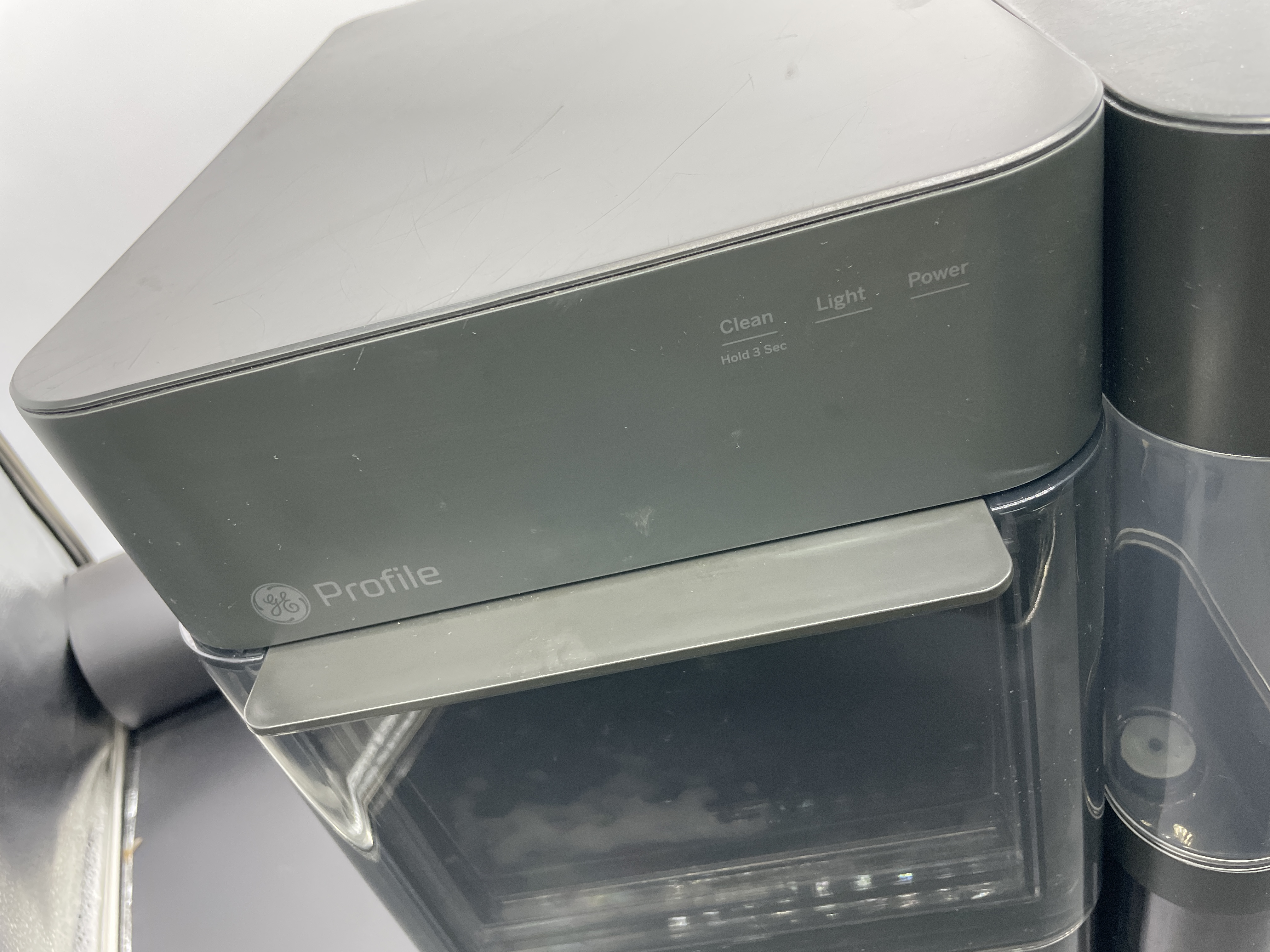 GE Profile Opal 2.0 Nugget Ice Maker WSide Tank XPIO13BCBBT Black Stainless — photo 3