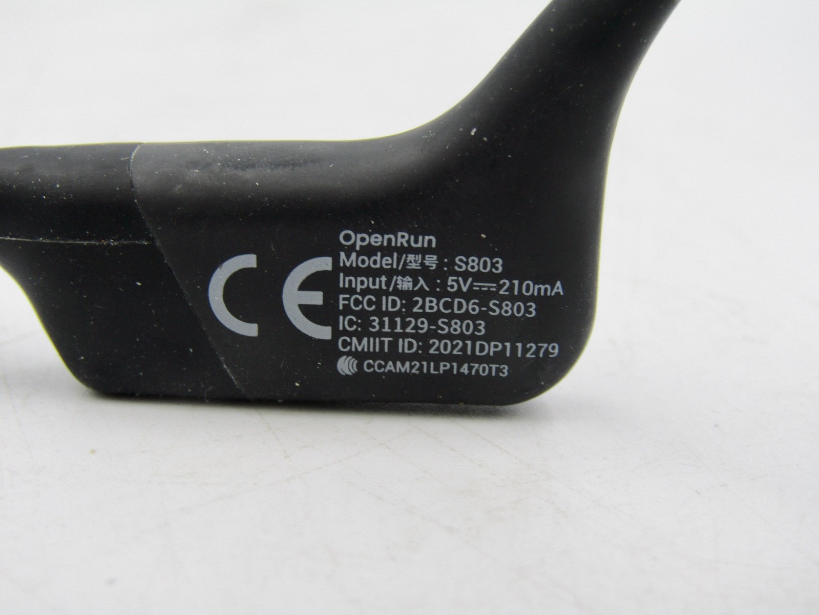 Shokz S803 OpenRun Bone Conduction Open-Ear Endurance Headphones Black — photo 3