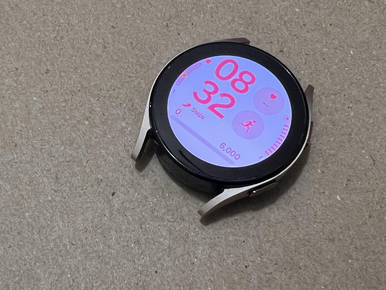 Samsung Galaxy Watch FE 40mm Smartwatch BT Pink Gold 16GB SM-R861NIDAXAA — photo 3