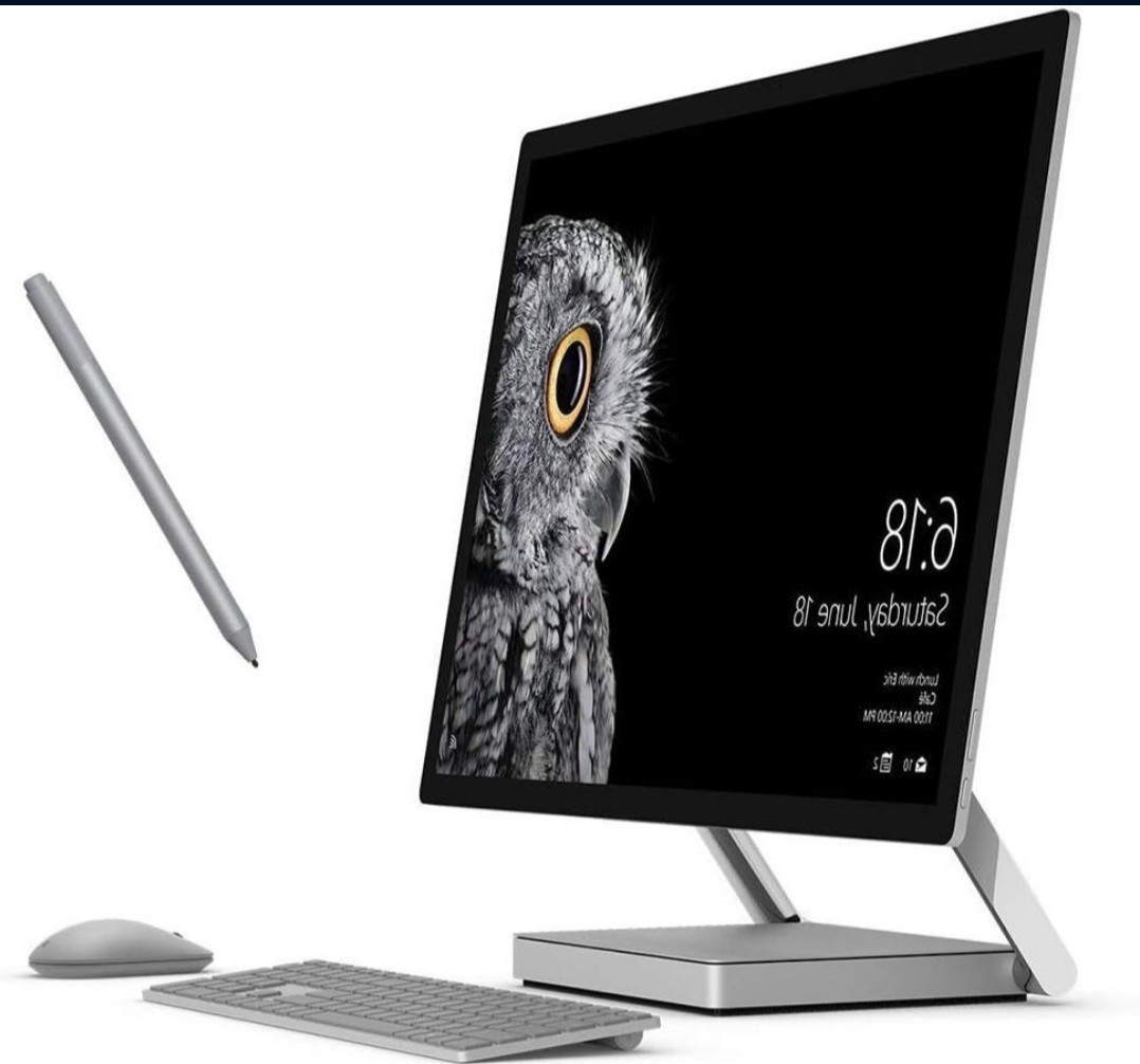 Microsoft Surface Studio i5-6440 HQ 8 GB RAM 1TB Hybrid HDD GTX 965M 2GB