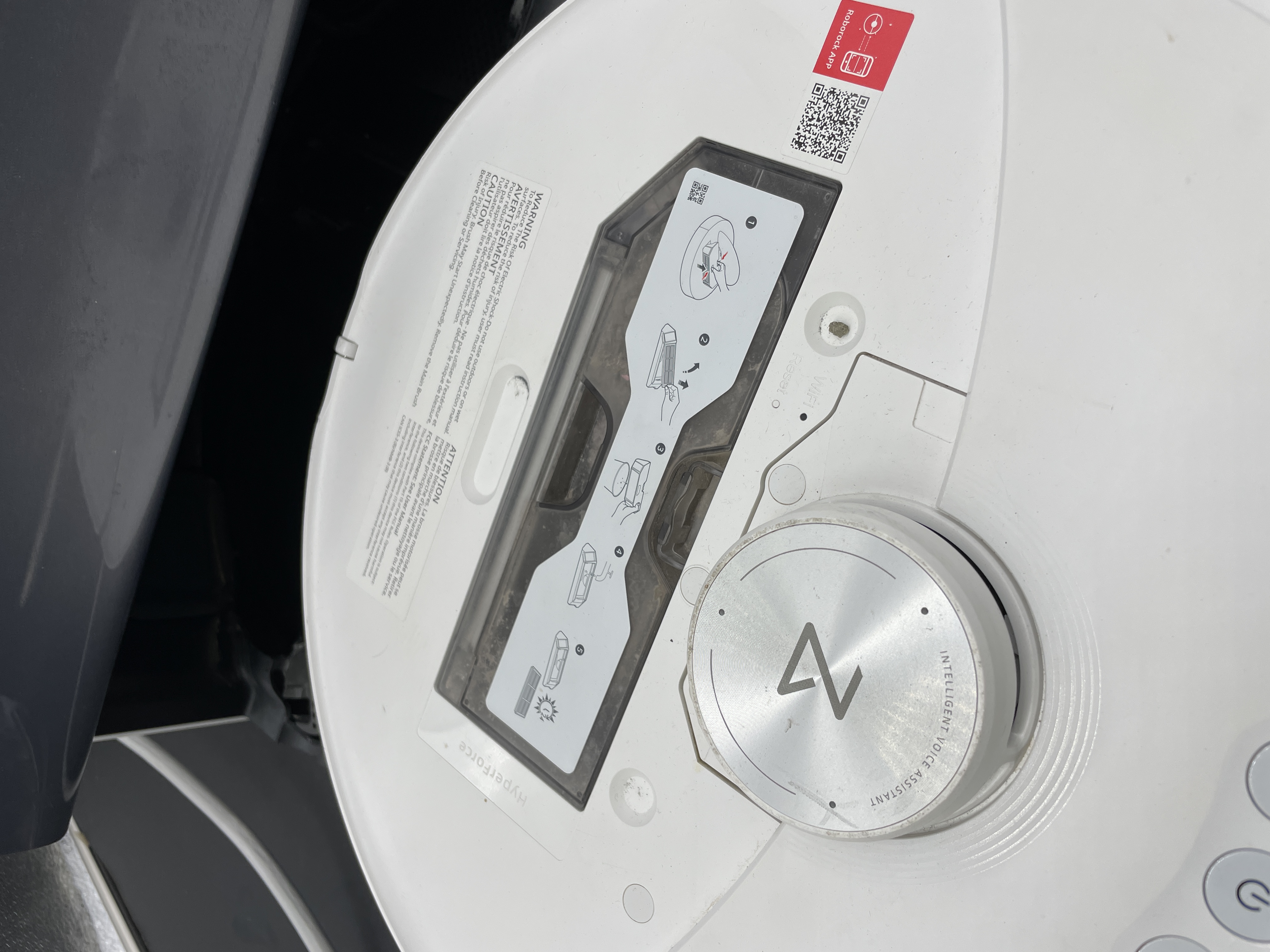 Roborock S8 Pro Ultra Robot Vacuum Self-Drying Mop Missing Cap White — photo 2