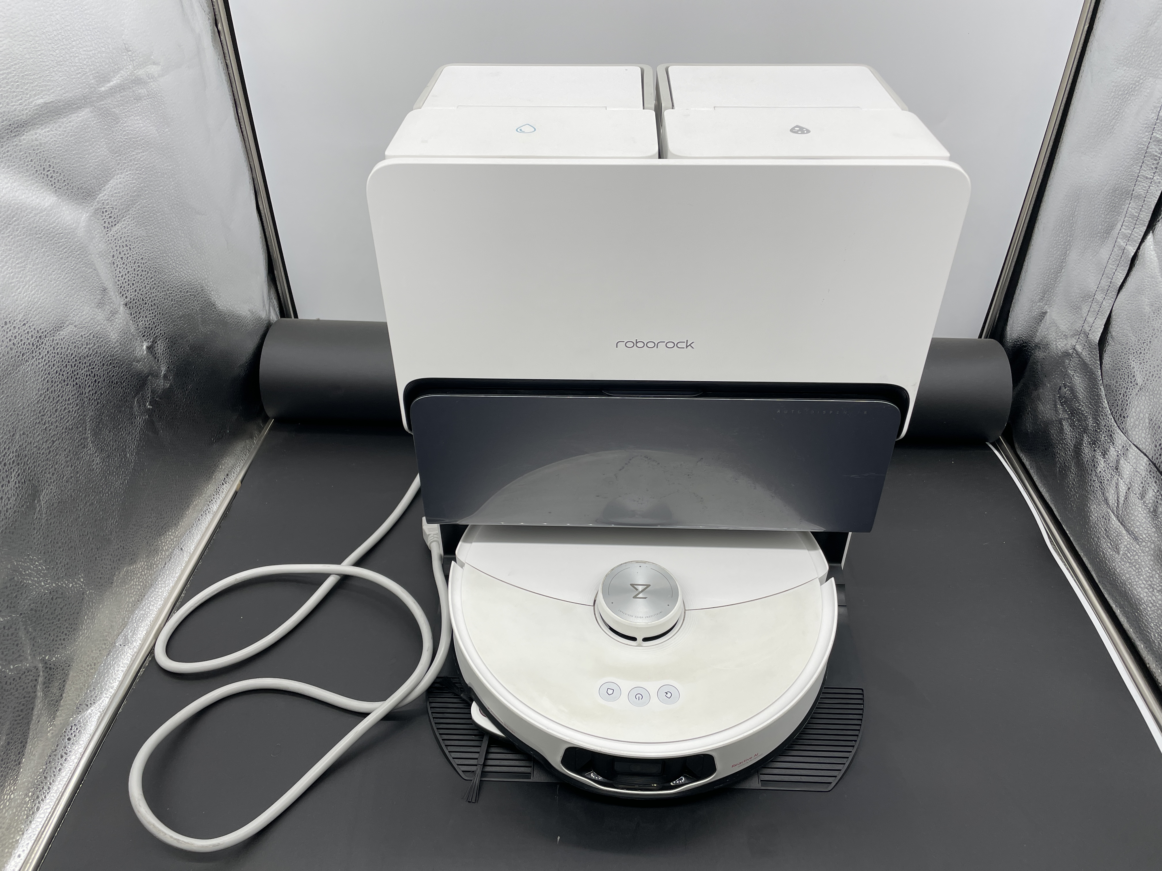 Roborock S8 Pro Ultra Robot Vacuum Self-Drying Mop Needs Rubber Brushes White