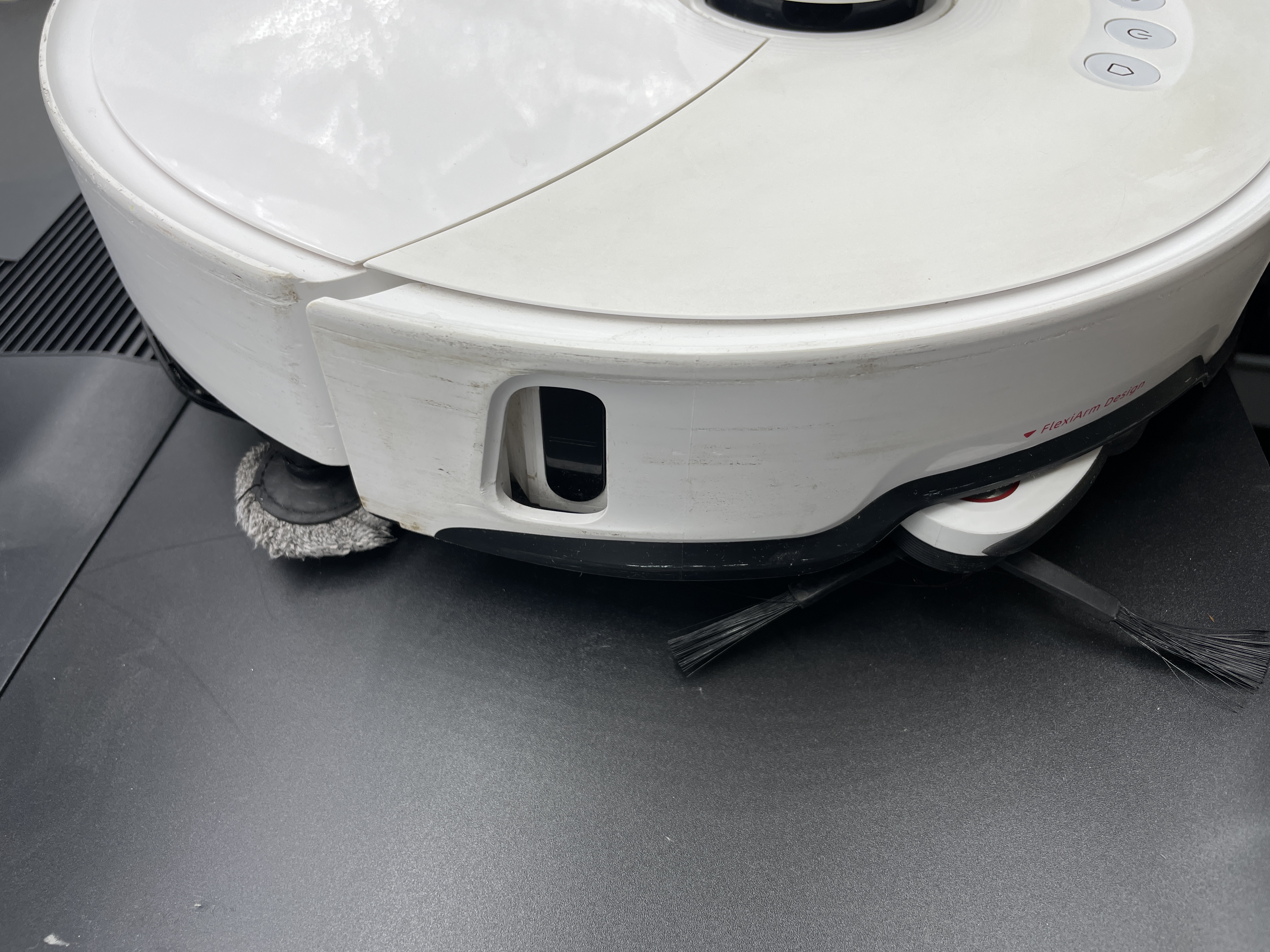 Roborock S8 Pro Ultra Robot Vacuum Self-Drying Mop Needs Rubber Brushes White — photo 3