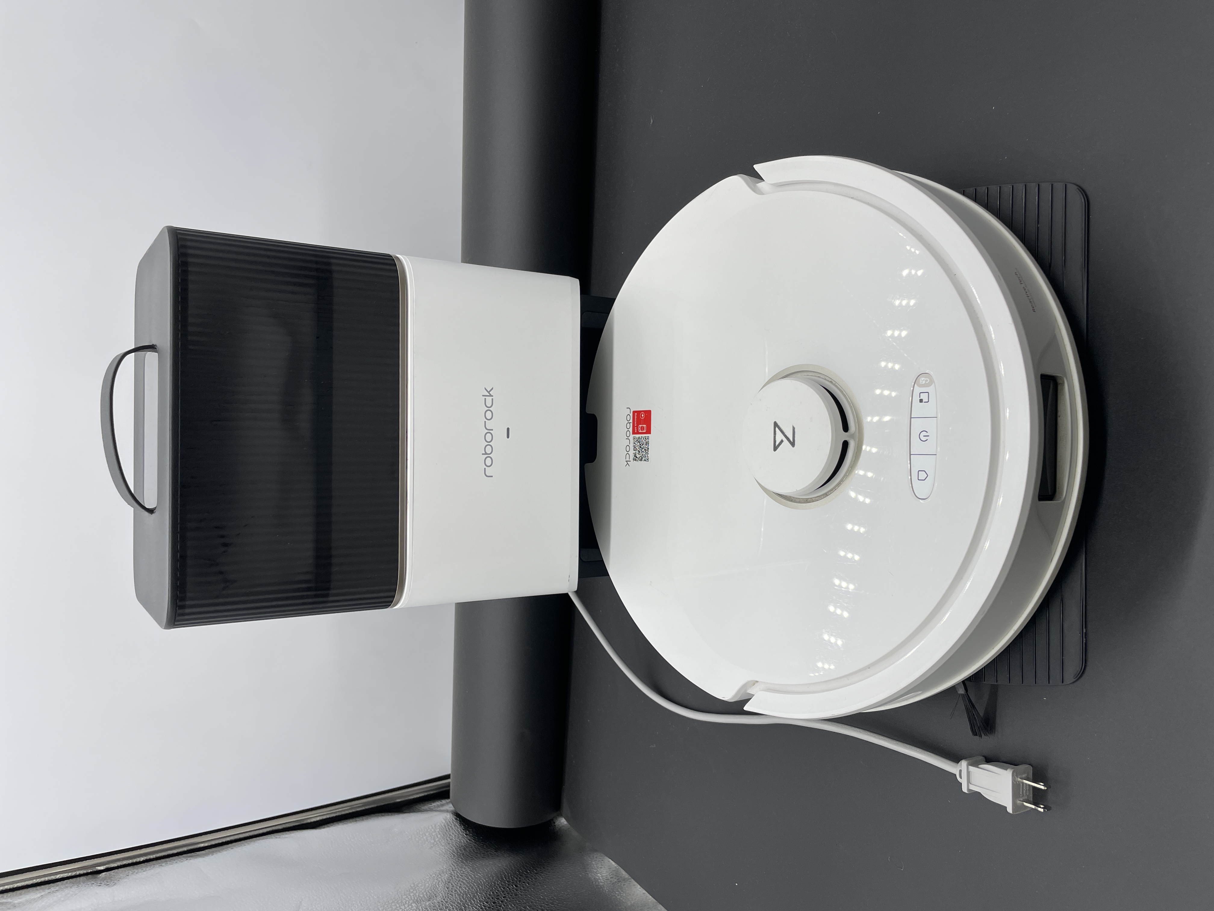 Roborock Q8 Max Robot Vacuum And Mop Self-Emptying Needs MOP