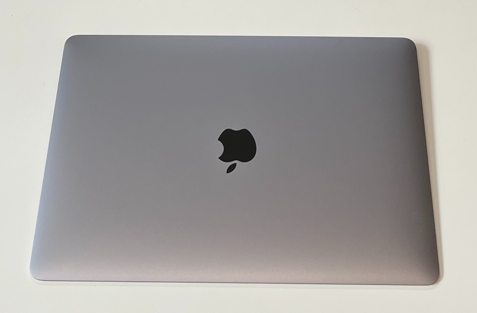 MacBook Air 13" A2337 2020 LCD LED Screen Display Assembly Space Gray Grade C- — photo 2