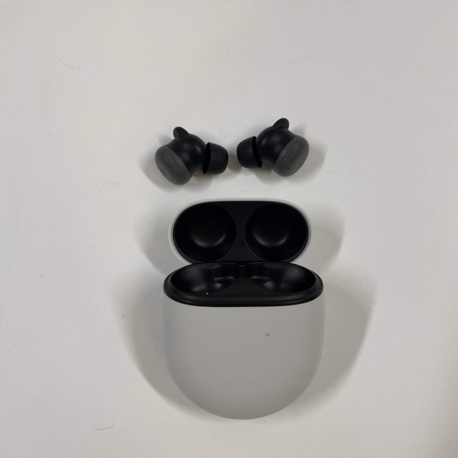 Google Pixel Buds Pro 2 Wireless In-Ear Bluetooth Headphones White GA05760-US — photo 4