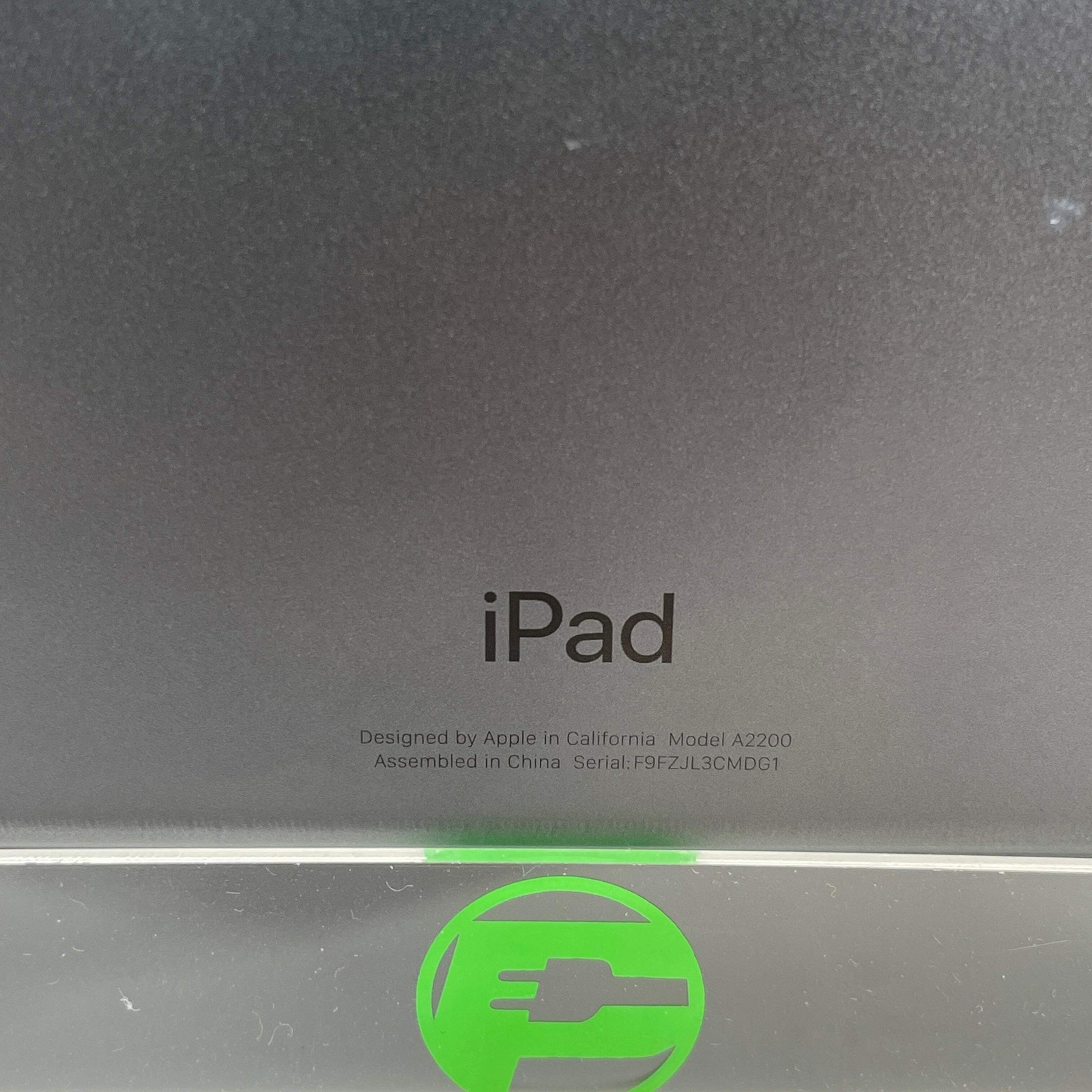 Apple iPad 7th Gen 32GB Wi-Fi 10.2" - Space Gray A2197 — photo 5