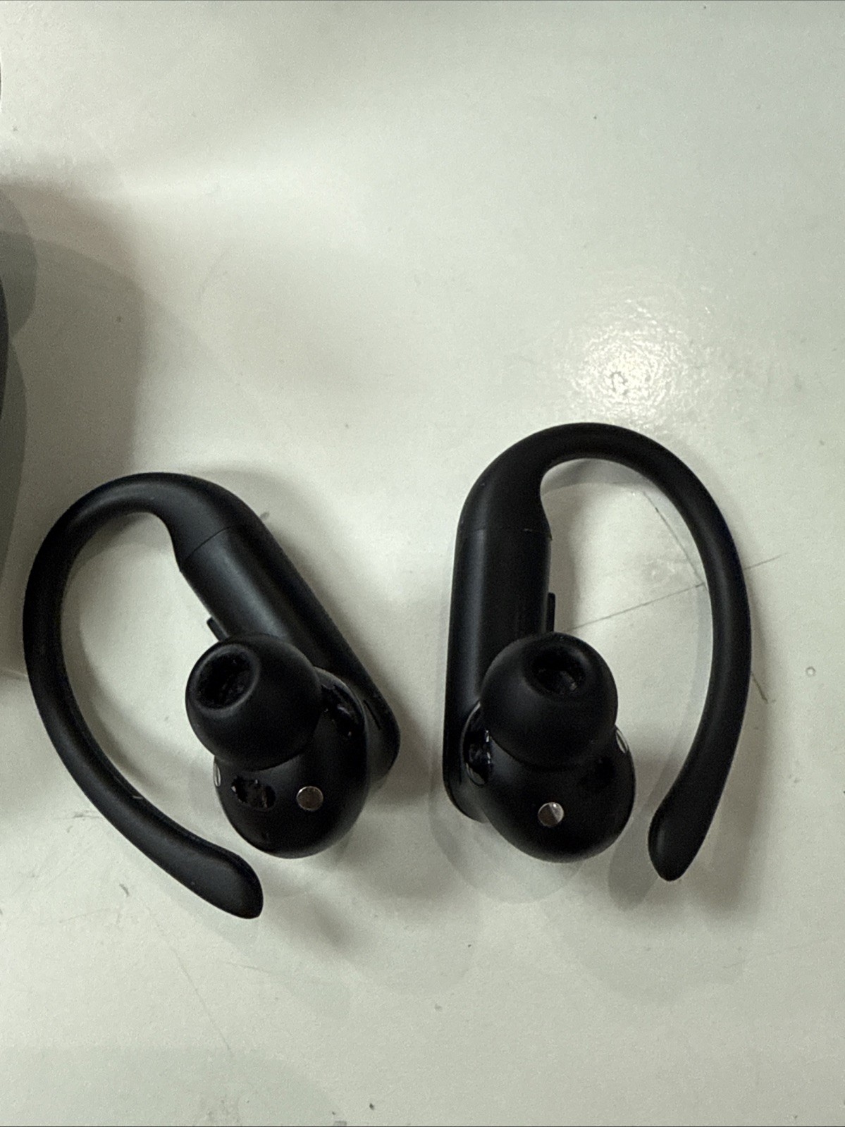 Beats By Dr. Dre Powerbeats Pro 2 A3160 MX723LL/A Earbuds A Condition — photo 2