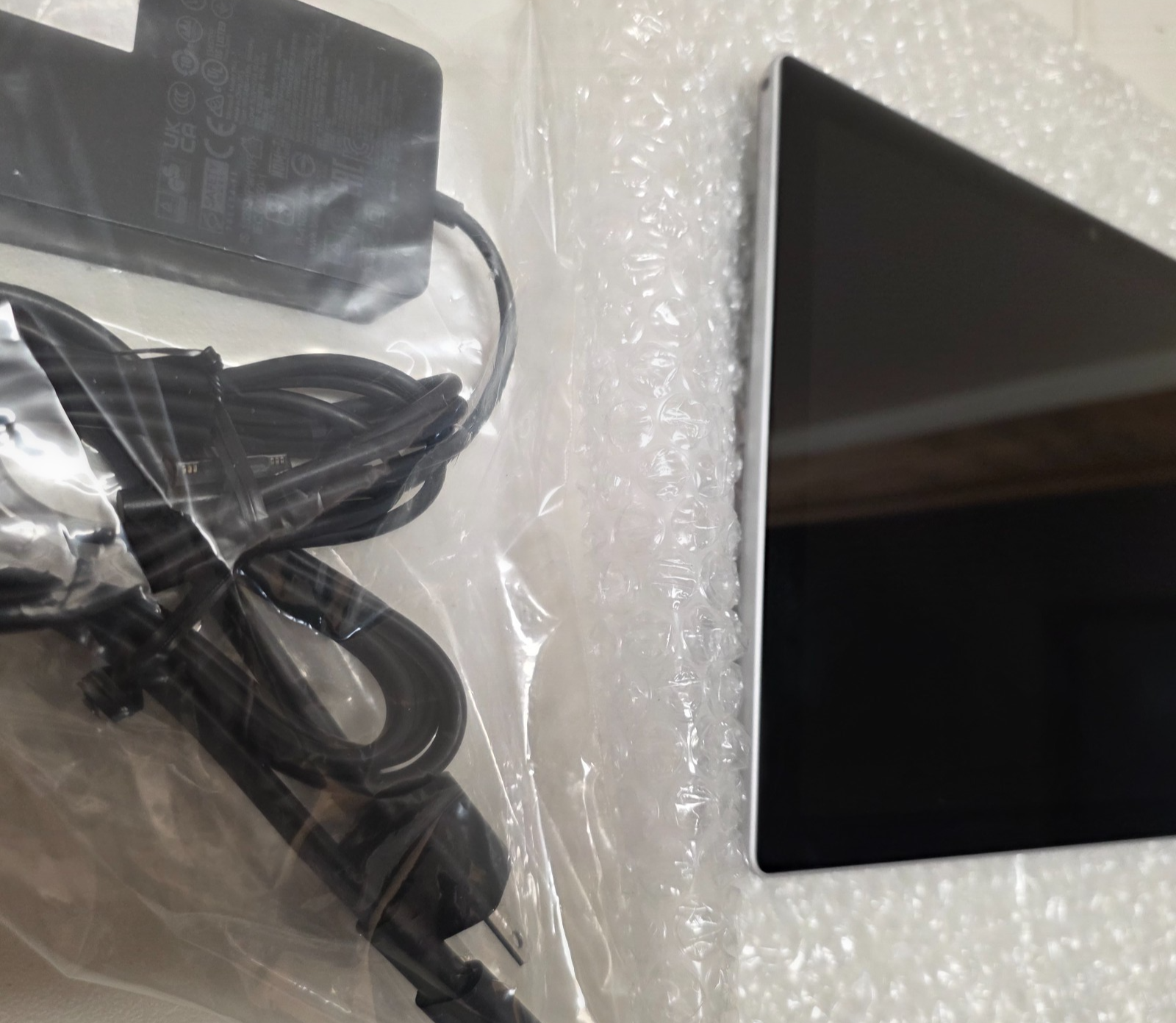 Microsoft Surface Pro 6 i5 8GB 128GB SSD Tablet — photo 4