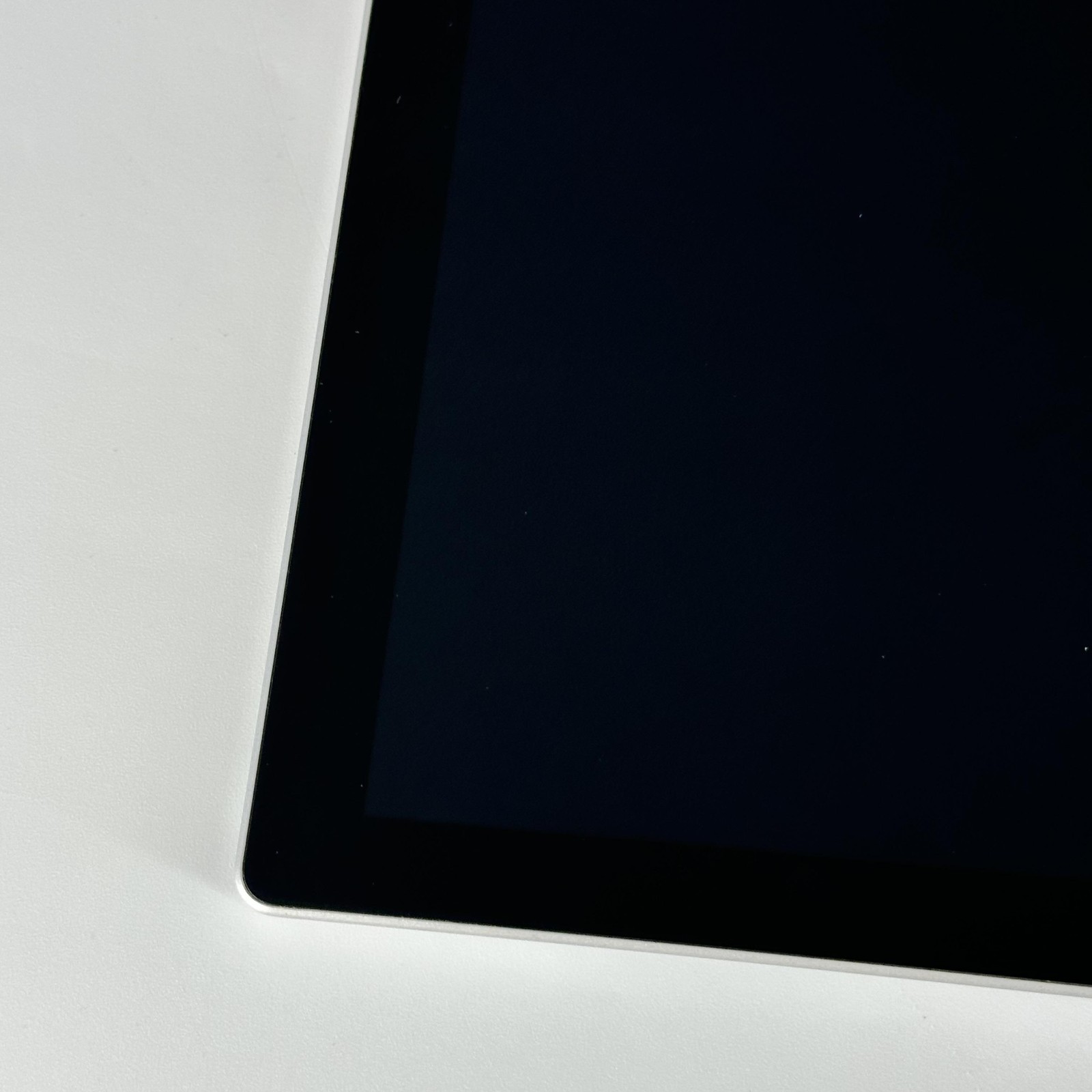 Microsoft Surface Pro 4 12.3 Silver i5-6300U 2.40GHz 4GB 128GB SSD Good — photo 4
