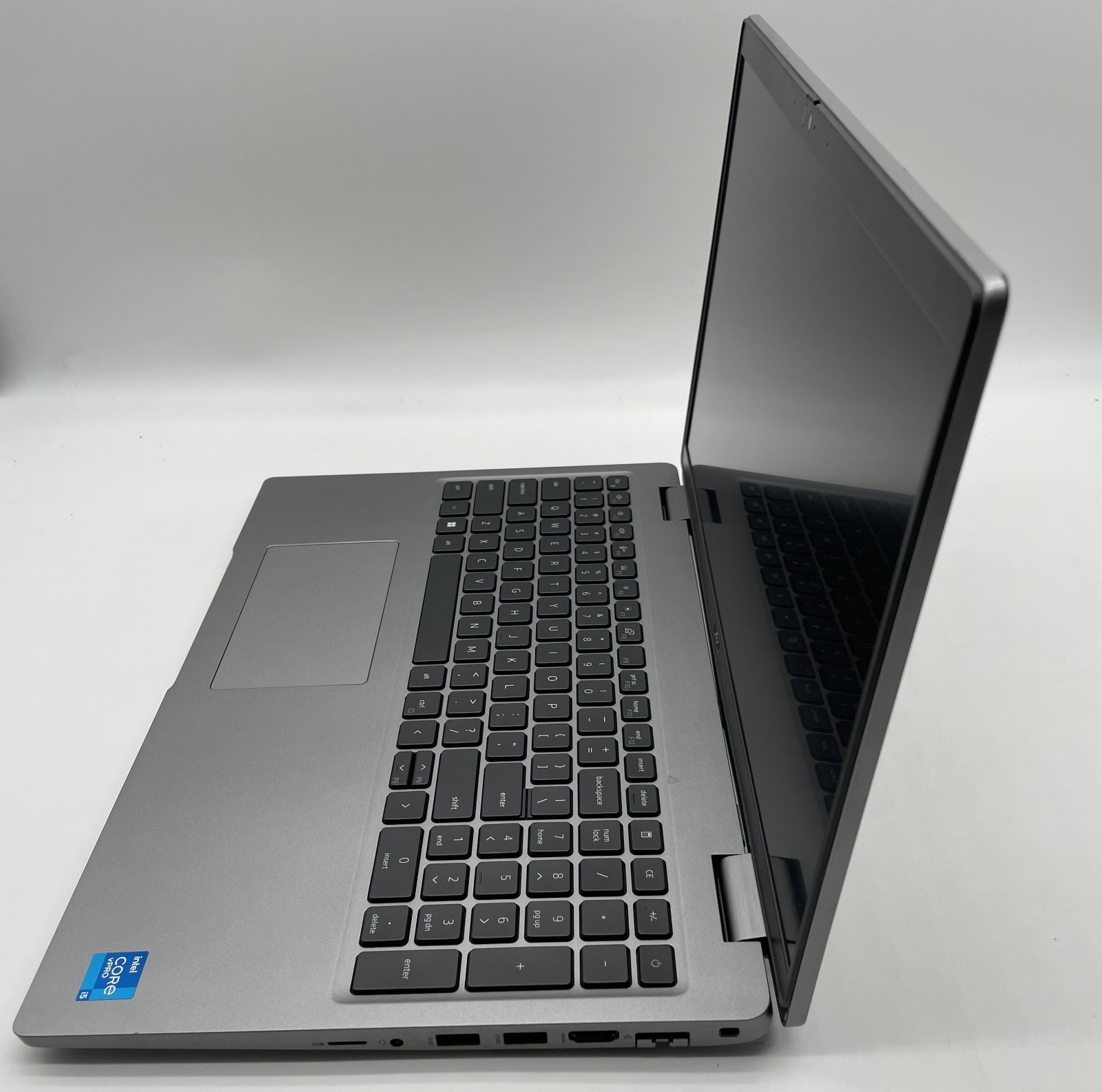 Dell Latitude 5520 i5-1135G7 2.6GHz 16GB RAM 512GB SSD Win11 PRO Backlit KB — photo 2