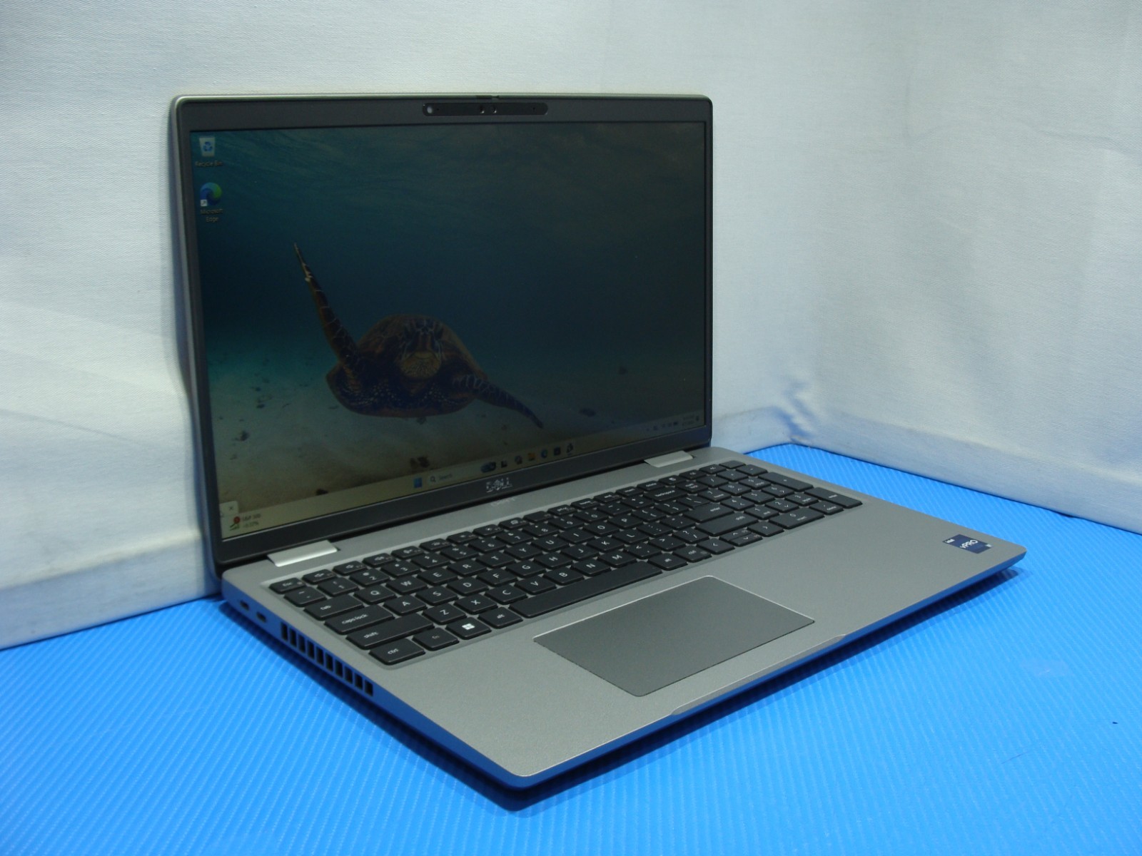 Dell Latitude 5531 15.6" FHD  VPro i5-1245U 32GB 512GB SSD Win 11Pro — photo 2
