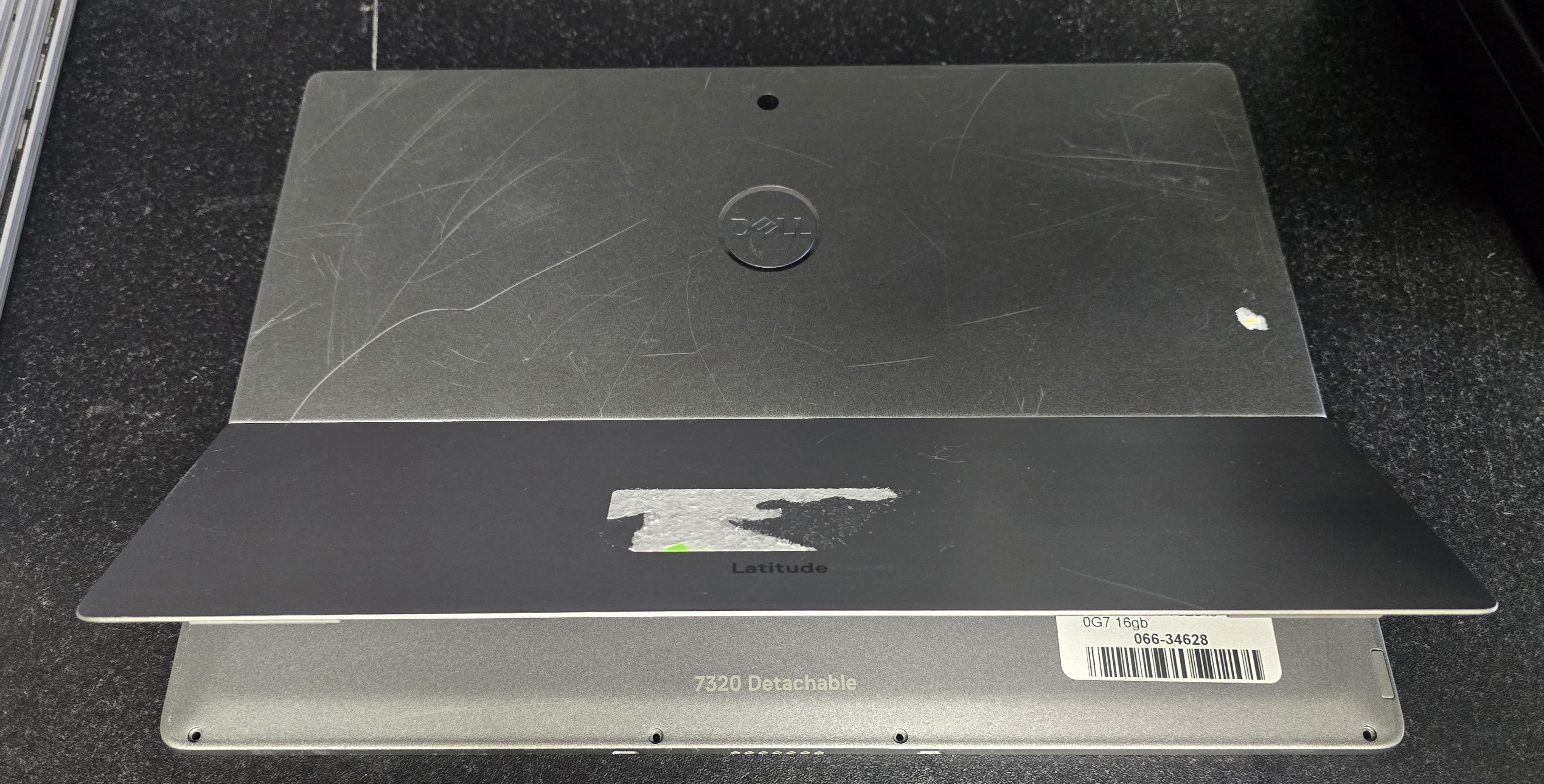 Dell Latitude 7320 2-in-1 Core i5-1140G7 8GB Motherboard W Bottom Case 0H239K — photo 2