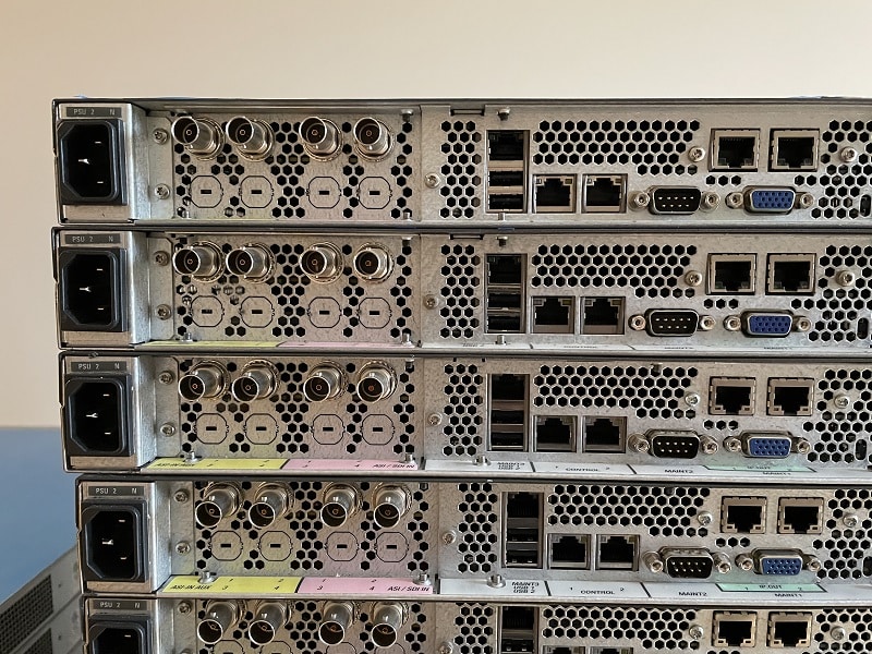 Thomson ViBE EM4000 Multi-Channel HD/SD MPEG-4 AVC Broadcast Encoder 1RU IP Out — photo 3