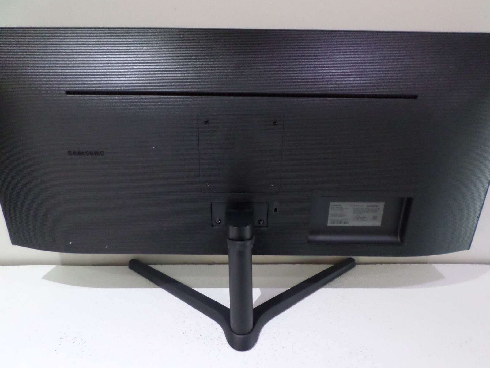 Samsung ViewFinity S5 S34C502 34" UWQHD 3440x1440 100Hz Ultrawide Monitor — photo 4