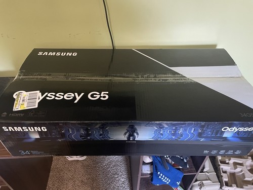 Samsung 32" Odyssey G5 WQHD 2560x1440 144Hz 1ms Curved Gaming Monitor - Black