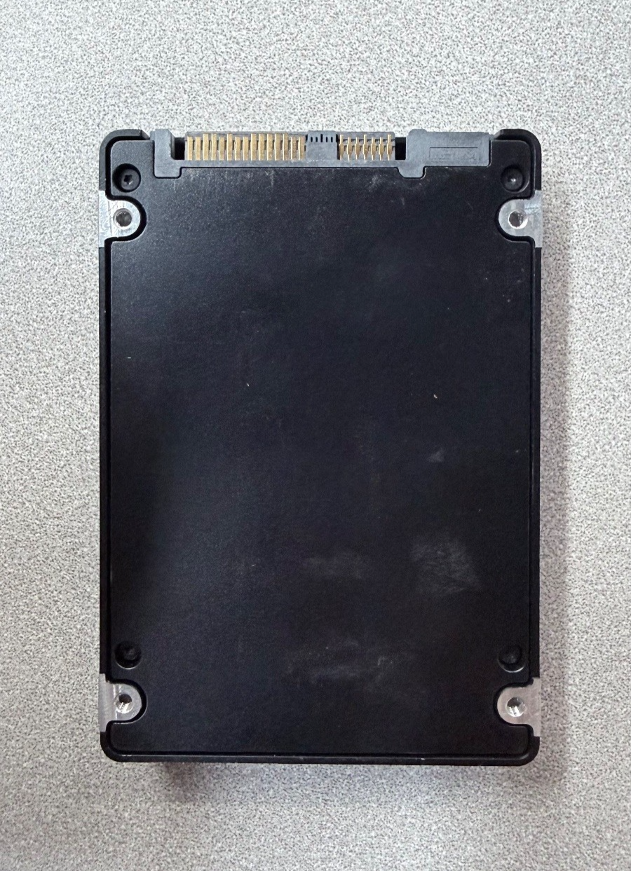 DELL Samsung PM1635a 800GB 2.5" 12G SAS SSD MZ-ILS800B 0HF06W — photo 2