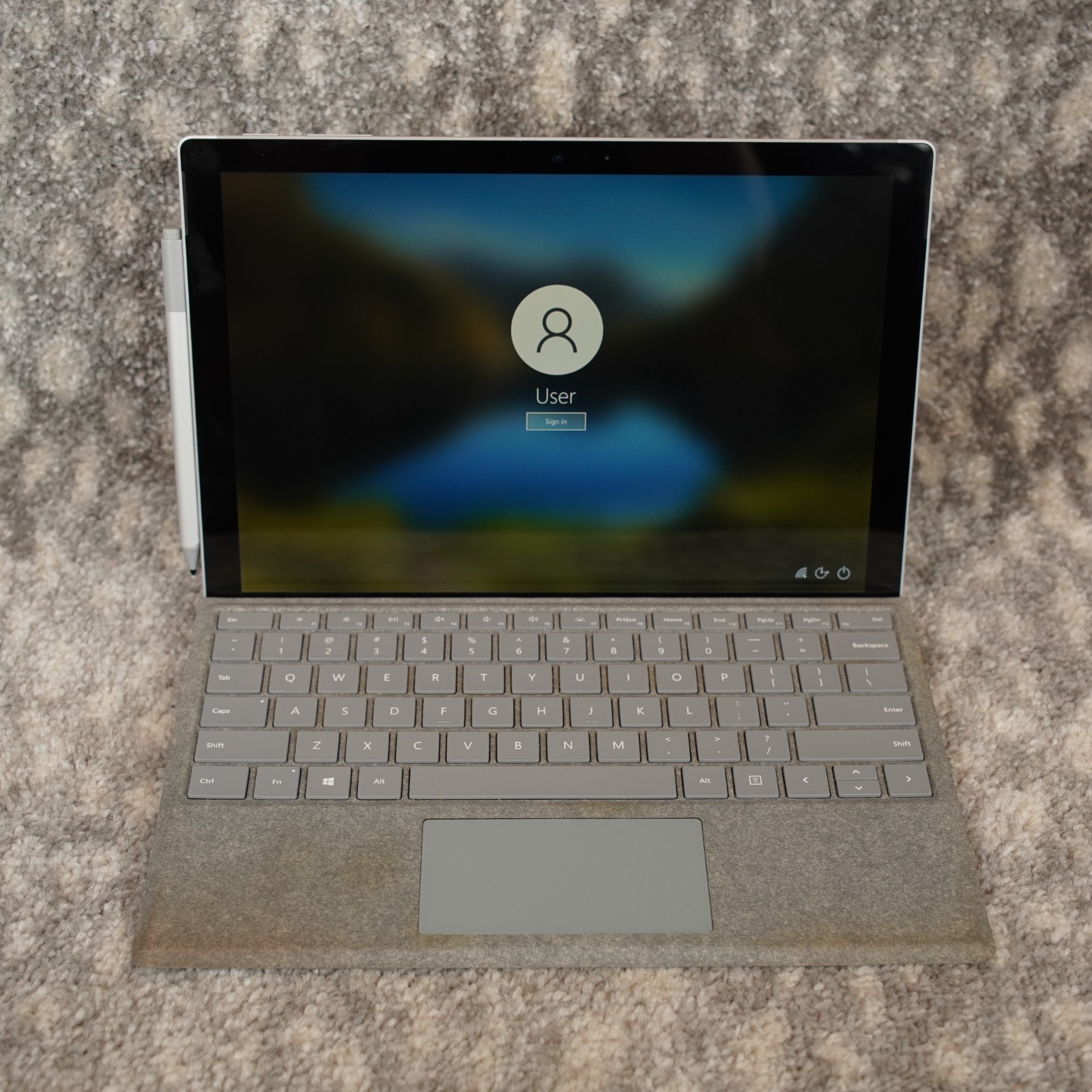 Microsoft Surface 5 Pro 1796 Touch 12.3" i7 7660U 8Gb RAM 256GB NO PEN — photo 2