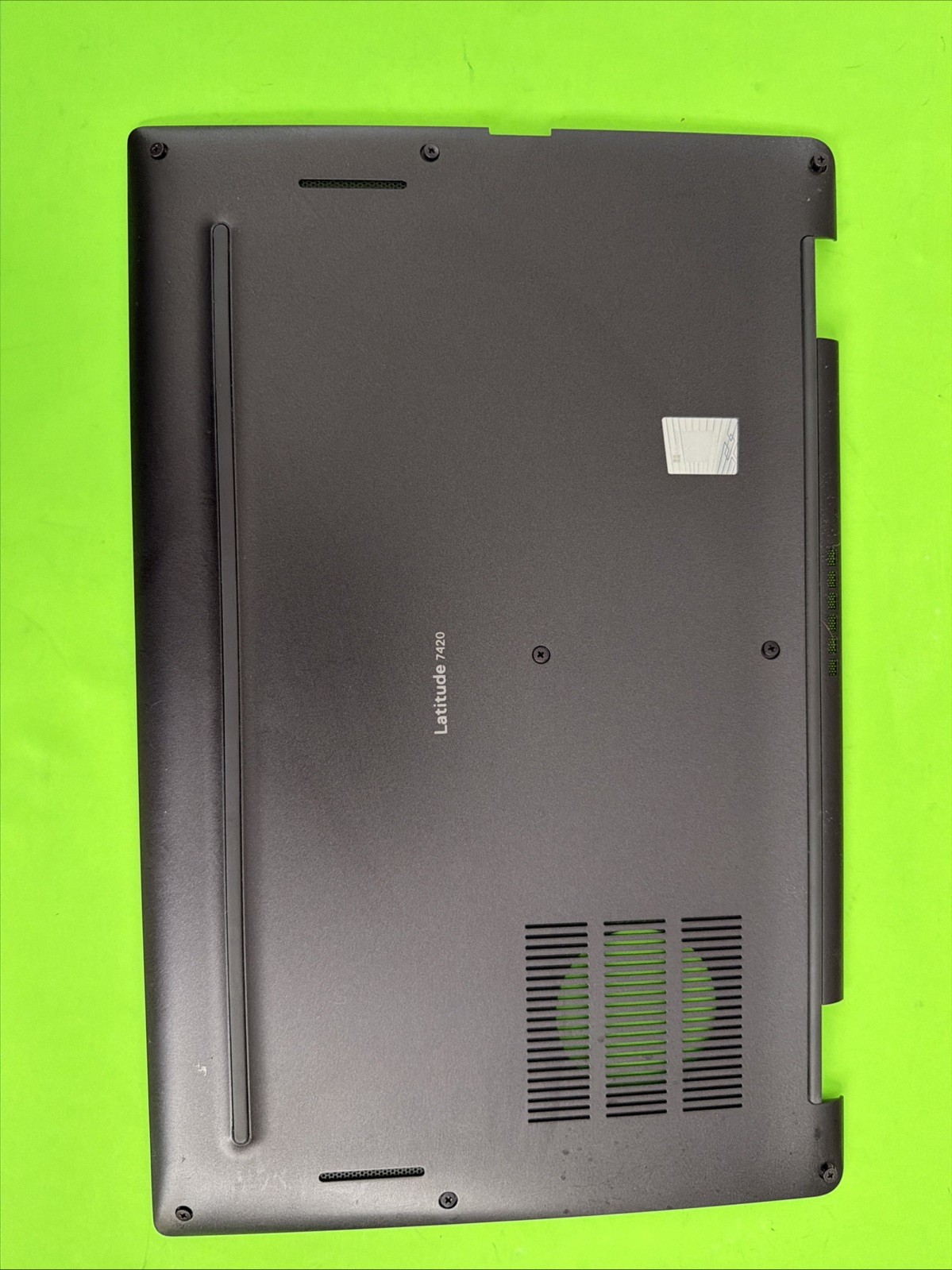 Dell Latitude 7420 Laptop Bottom Base Cover 0h4xry 0k15vd B13 — photo 3
