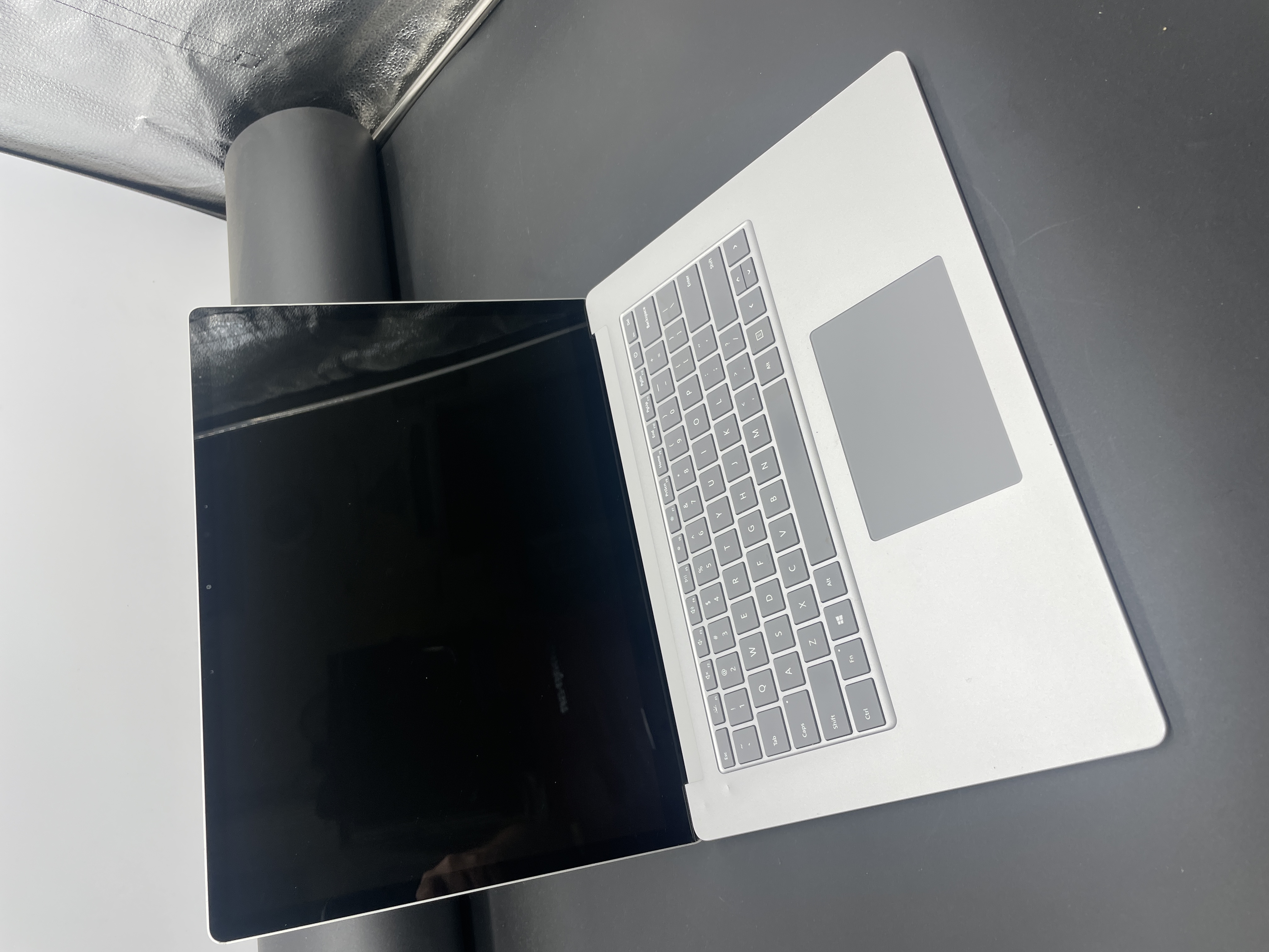 Microsoft Surface Laptop 3 15" Laptop i7-1065G7 16GB RAM 256GB SSD Windows 11
