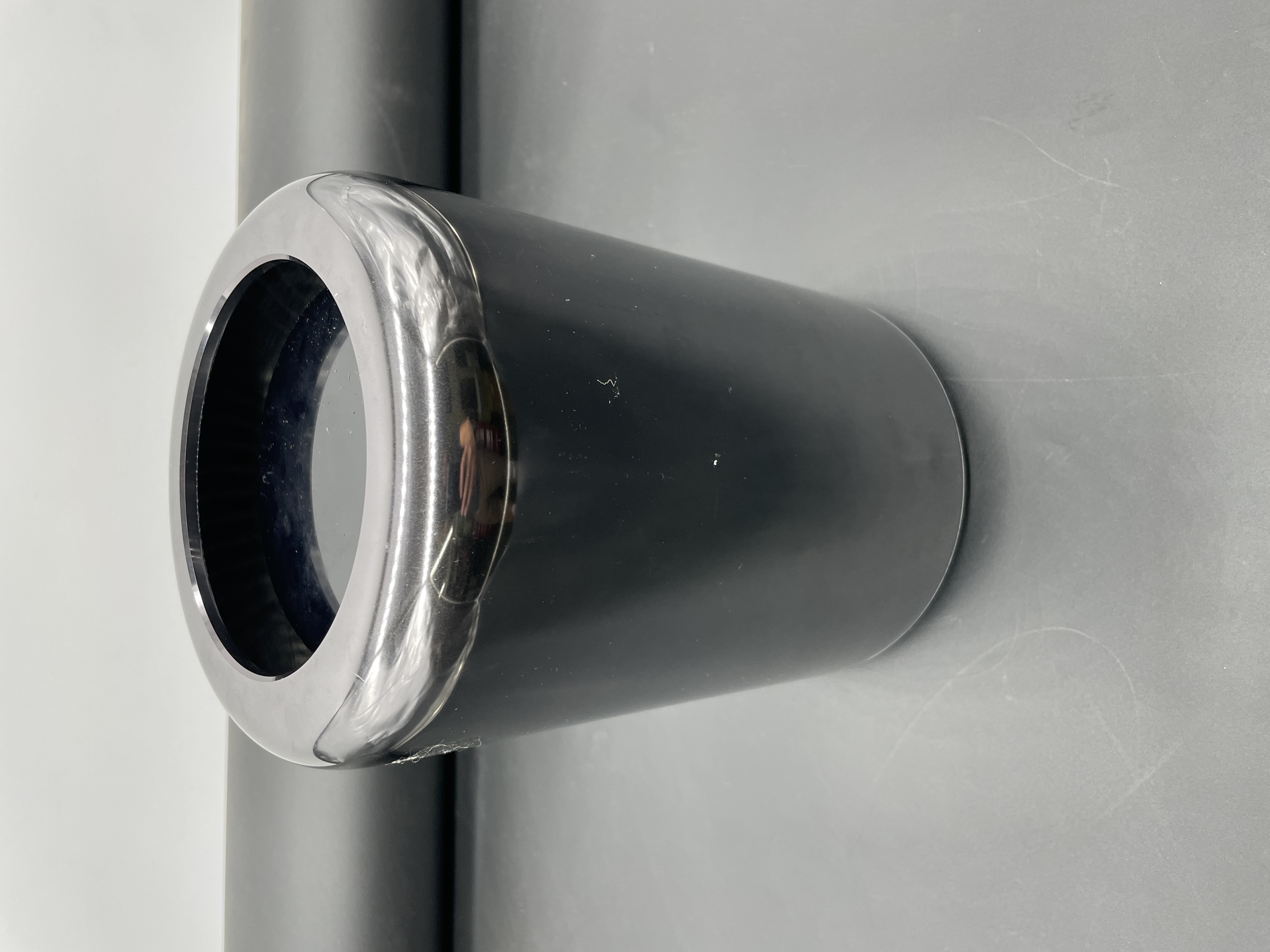 2013 Mac Pro A1481 Xeon E5-1650 V2 3.50GHz 64GB RAM 512 SSD No AC 2x D500 — photo 2