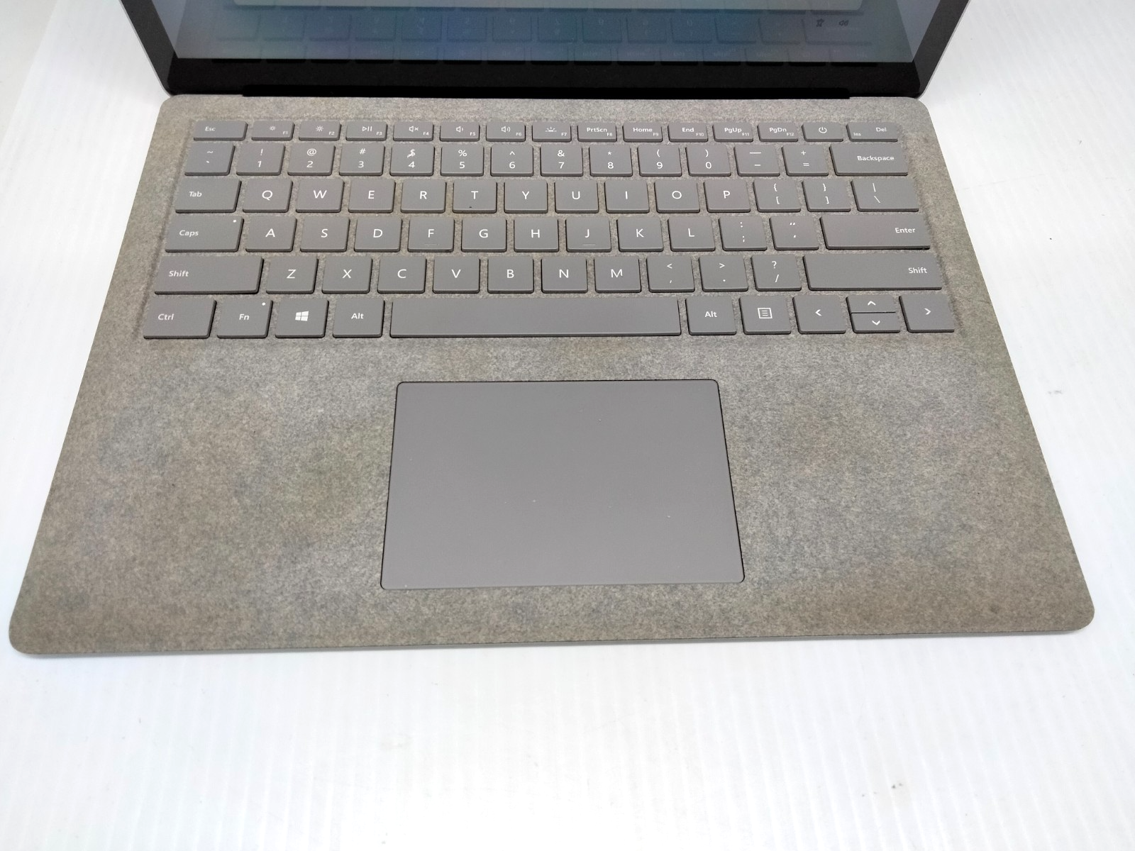 Microsoft Surface 1769 13.5” Touch i7-7660U 8GB RAM 256gb SSD Win 11 Laptop — photo 2