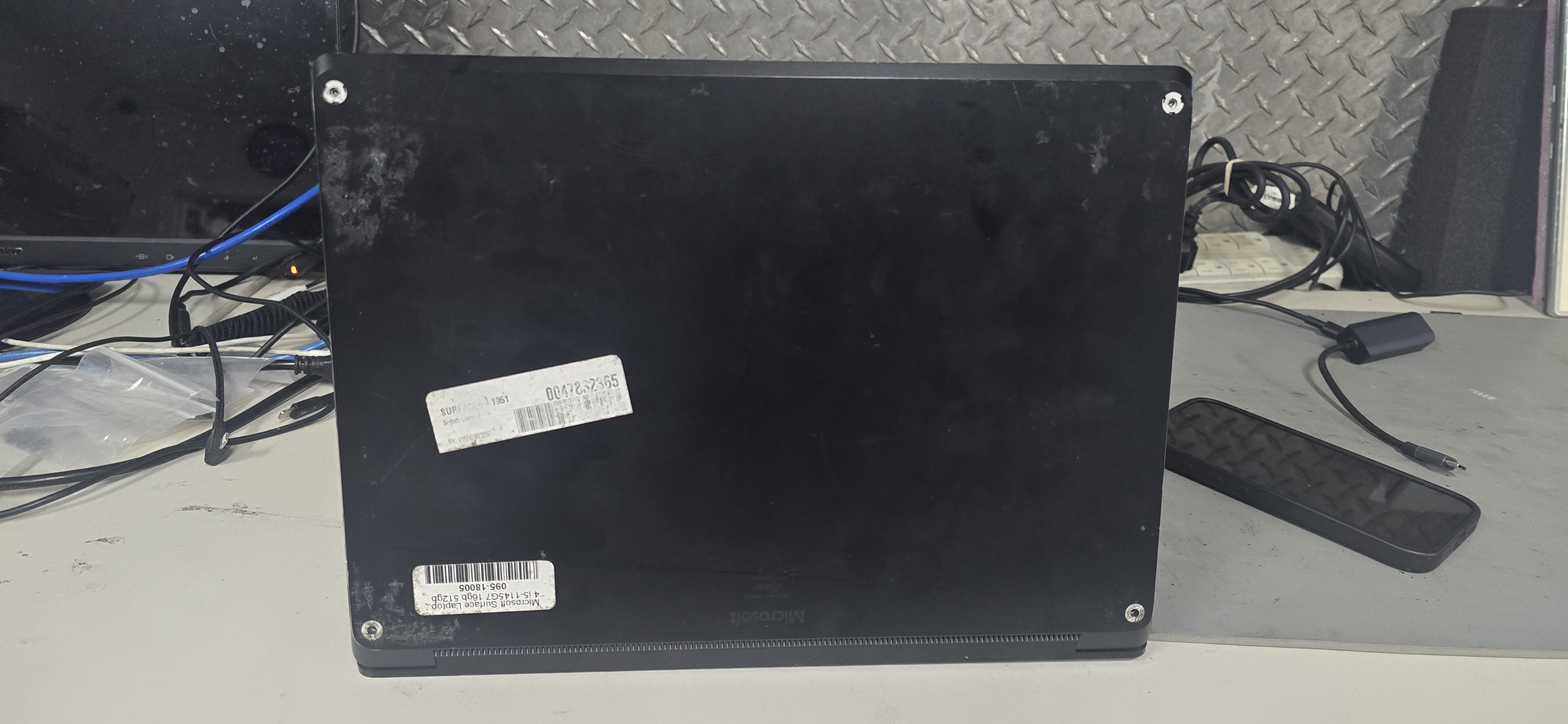 Microsoft Surface Laptop 4 13.5" i5-1145G7 16GB 256GB AS-IS For Parts No Touch — photo 2