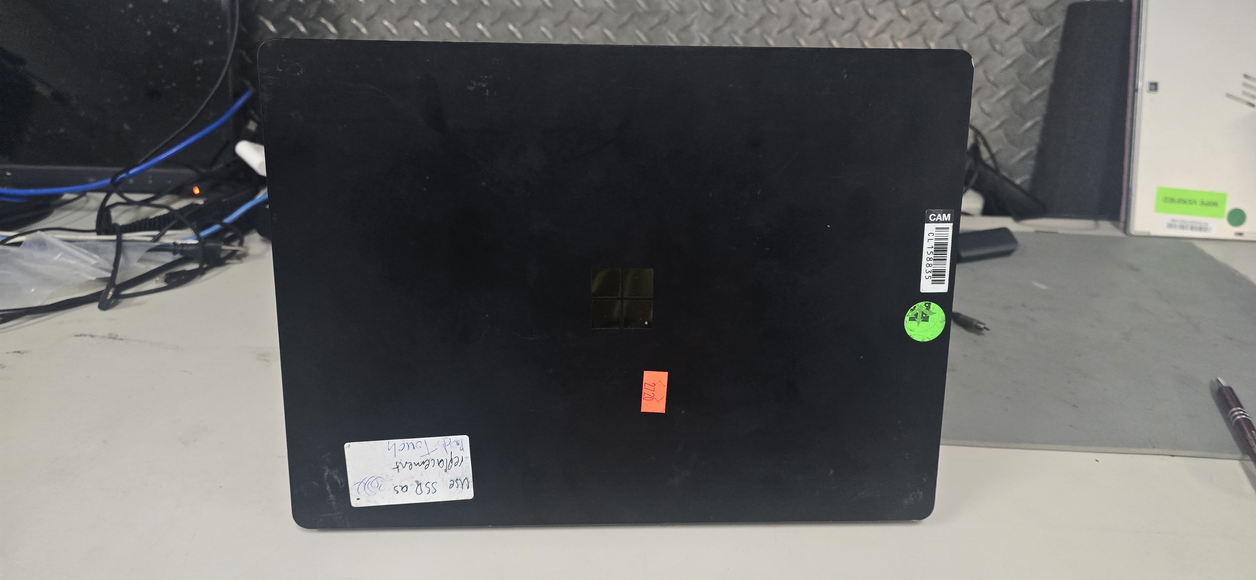 Microsoft Surface Laptop 4 13.5" i5-1145G7 16GB 256GB AS-IS For Parts No Touch — photo 3