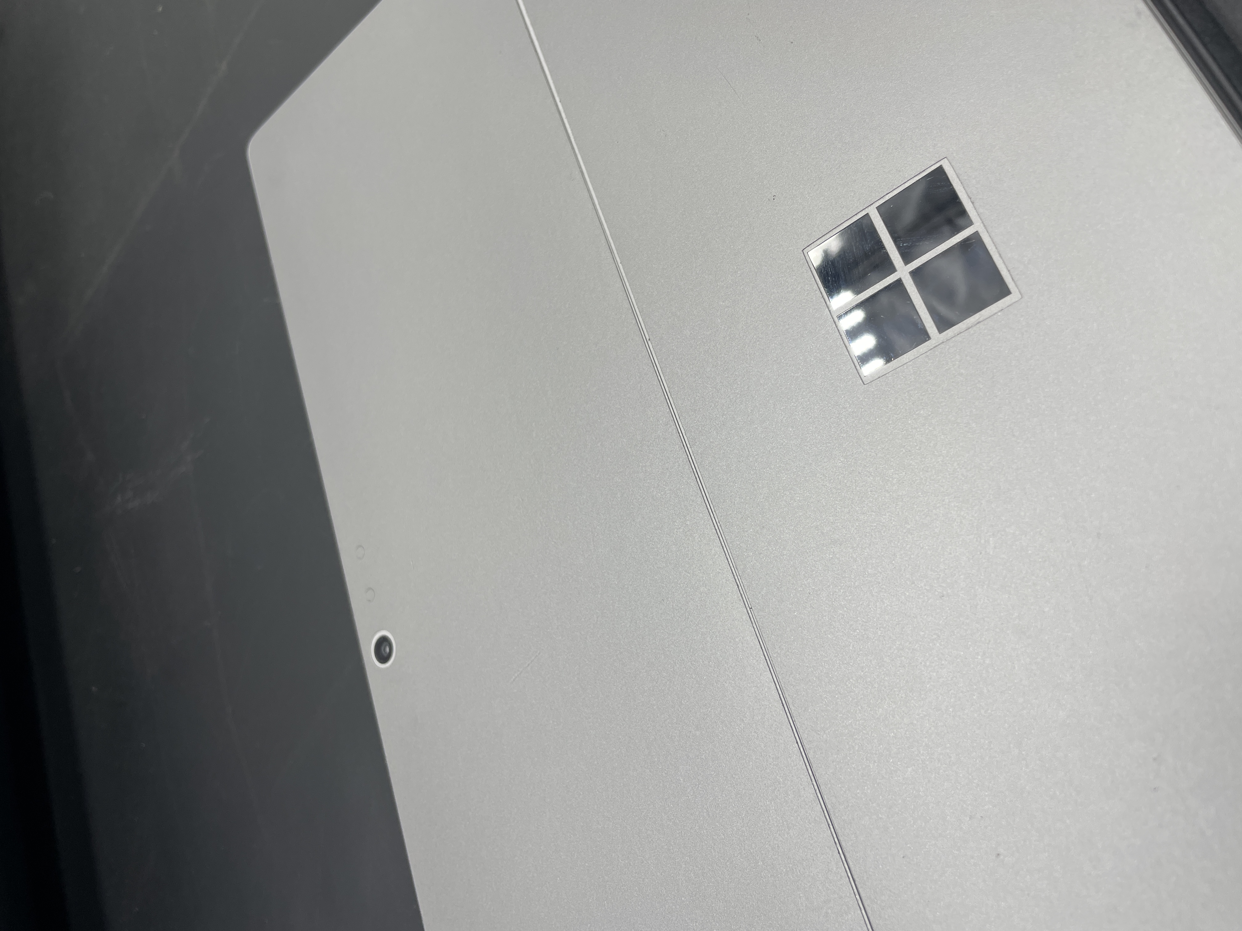 Microsoft Surface Pro 6 1796 12.3" i7-8650U 2.1GHz 8GB 256GB W11 PLATINUM