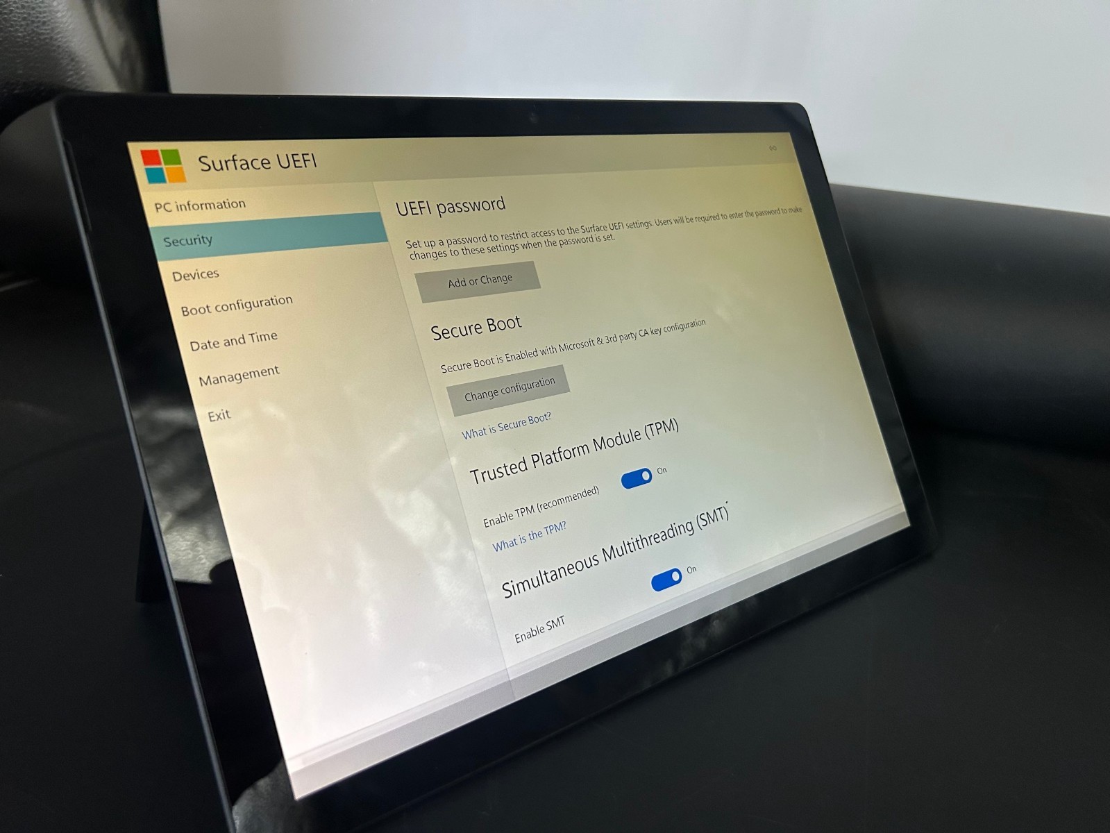 Microsoft Surface Pro 6 12.3in i5-8350U 8GB 256GB SSD Black Tablet Only LCD Line — photo 2