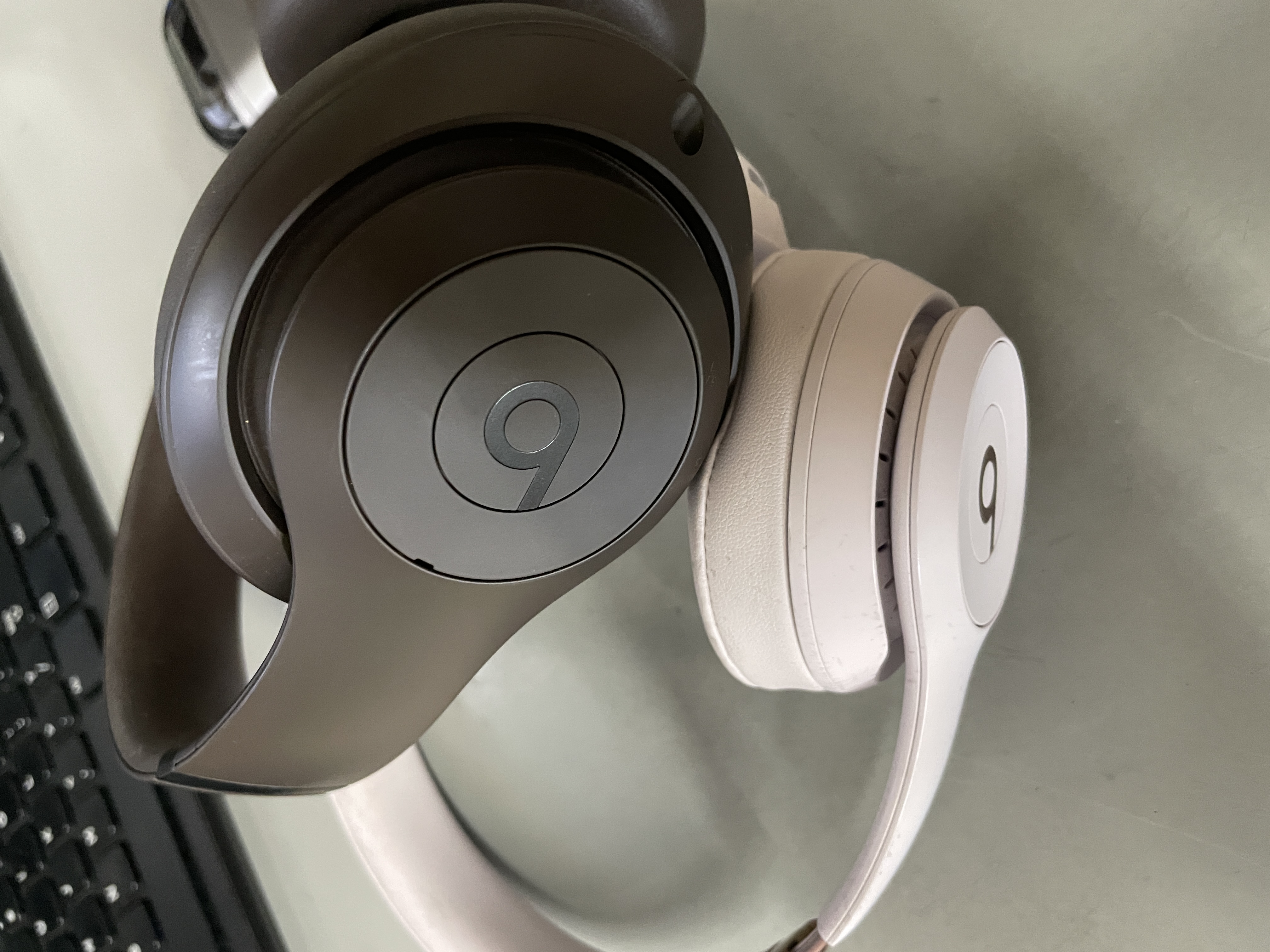 Lot Of 3 HEADPHONES 2 BEATS 1 SAMSUNg FOR PARTS — photo 2