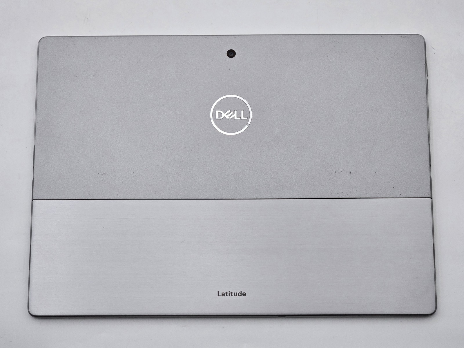 Dell Latitude 7320 Detachable 2-in-1  W11P FHD+ i5-1140G7 256GB SSD 8GB READ — photo 3