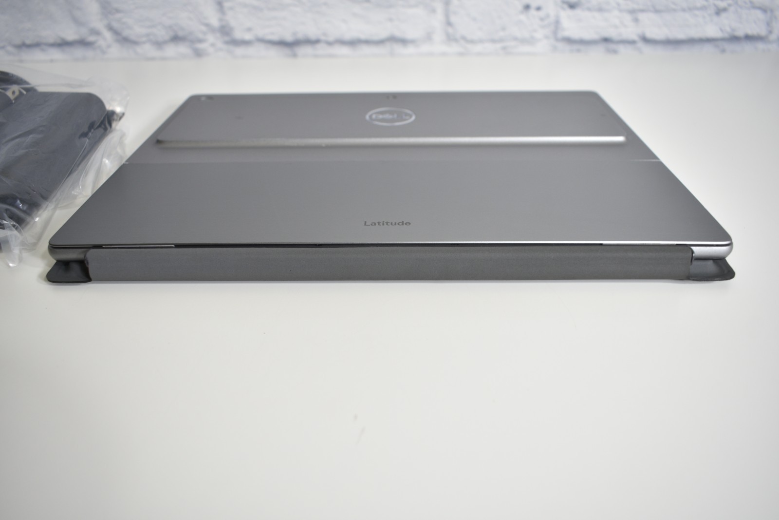 Dell Latitude 7320 Detachable Intel Core i5 8GB Ram 256GB SSD + Keyboard — photo 3