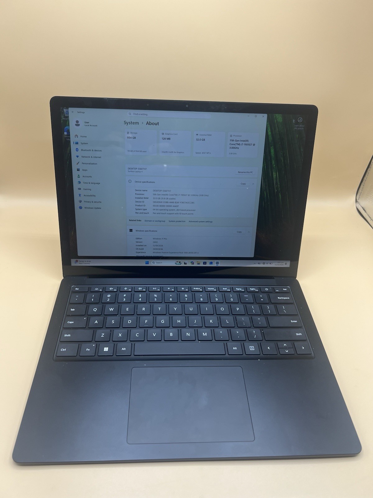 Microsoft Surface Laptop 4  i7 13.5" 32GB DDR4 1TB SSD READ