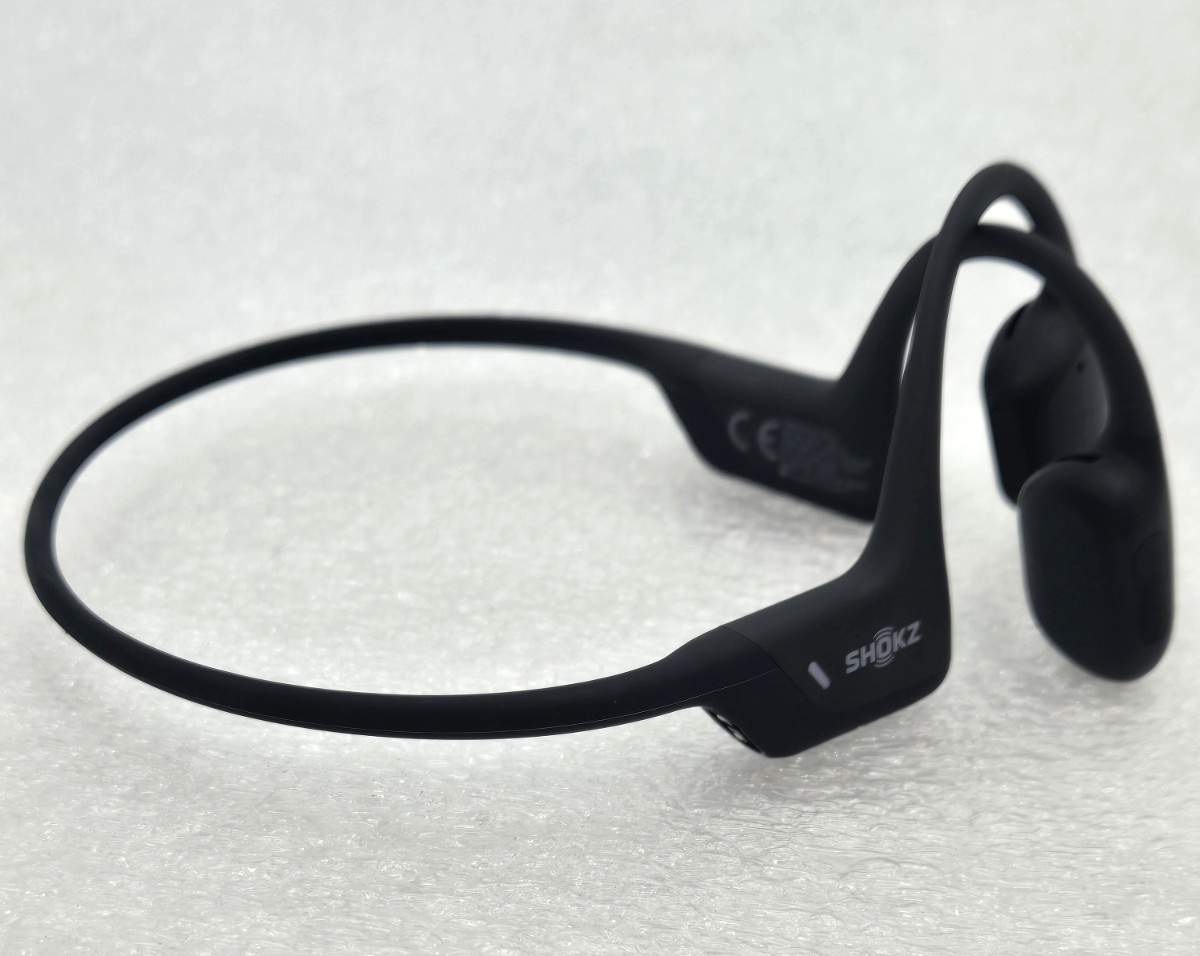 Shokz OpenRun Pro S820 Bone Conduction Open Ear Headphones  Broken Buttons