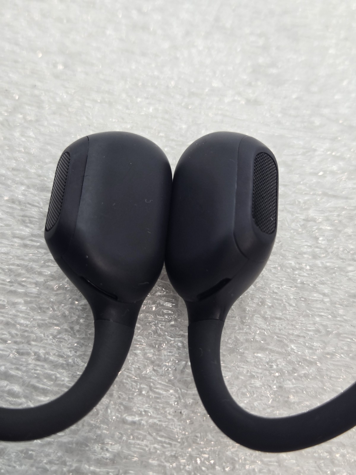Shokz OpenRun Pro S820 Bone Conduction Open Ear Headphones  Broken Buttons — photo 5