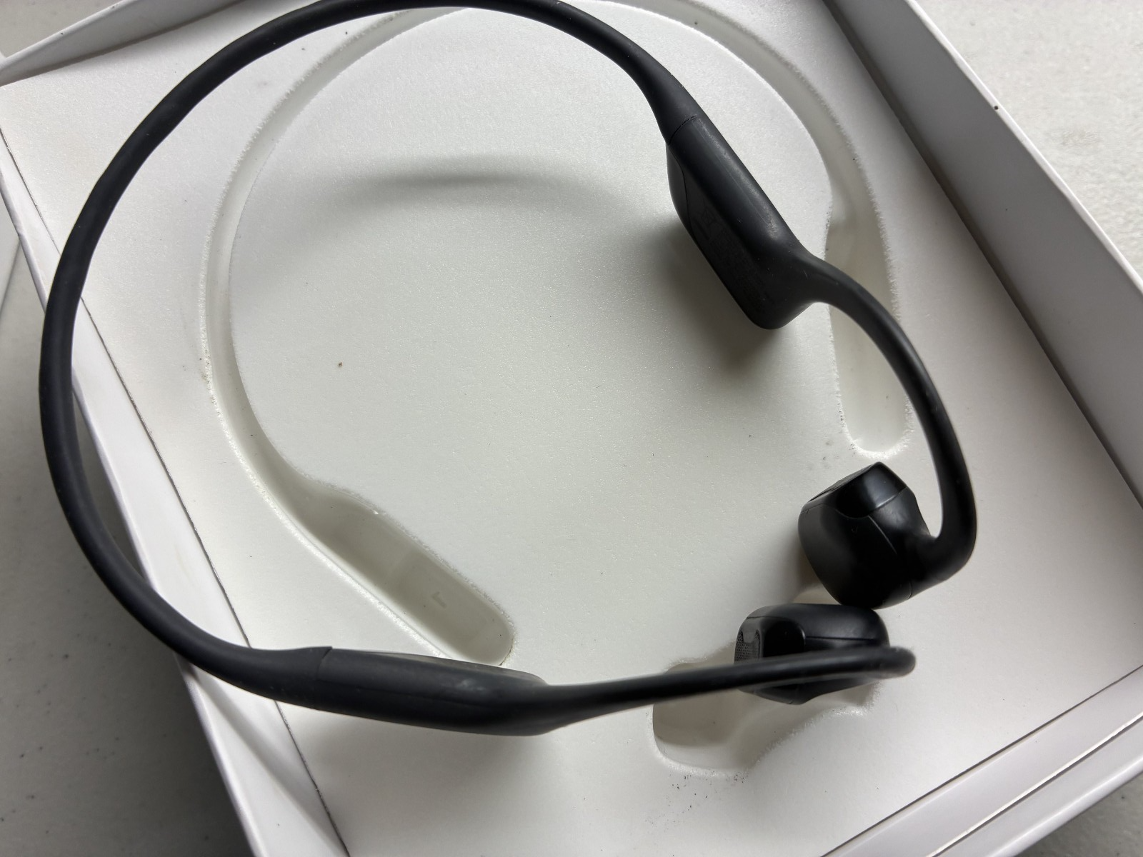 Shokz OpenRun Pro 2 MINI S821 Bone Conduction Sports Headphones Read Issue — photo 2