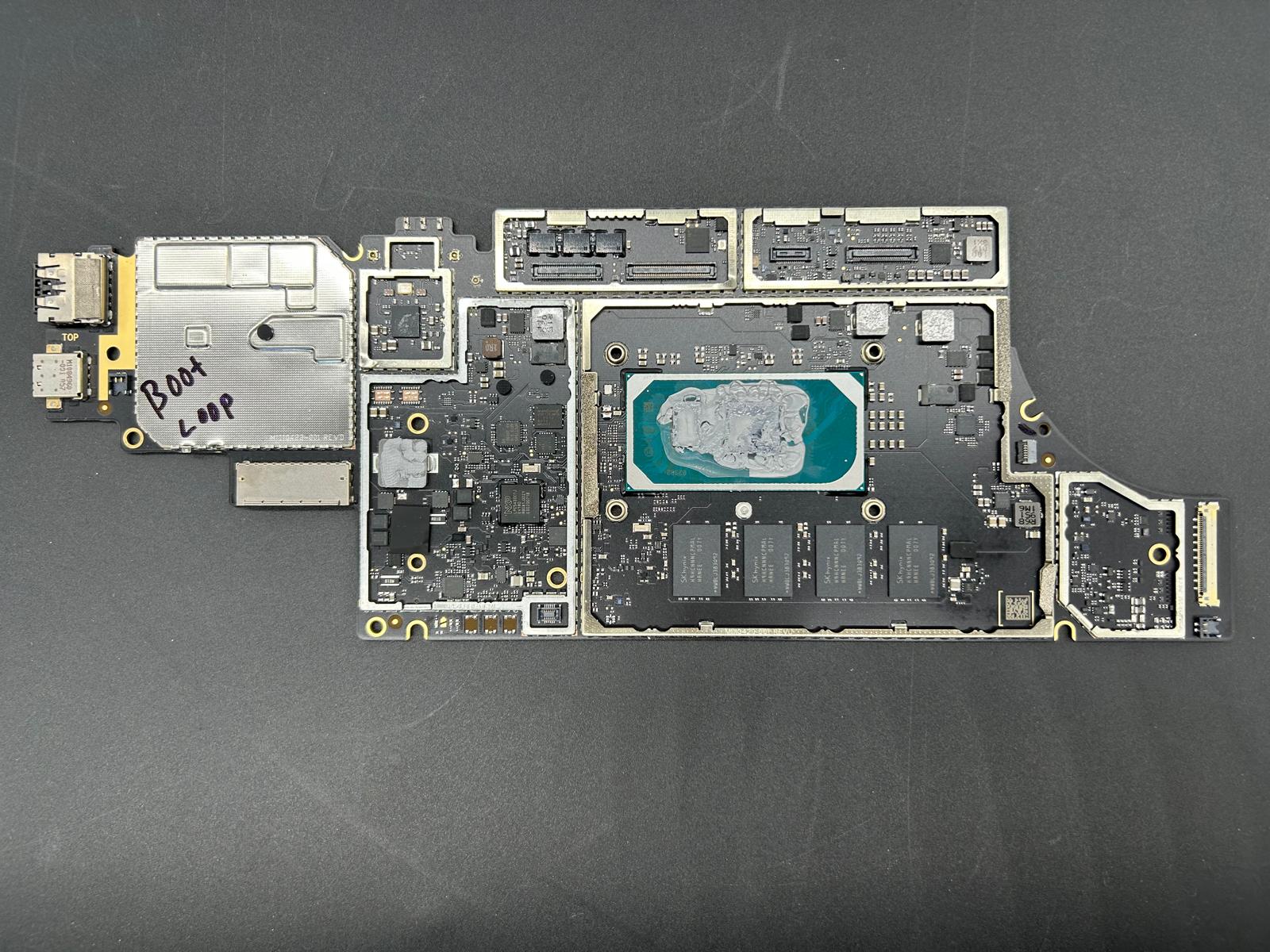 Microsoft Surface Laptop 3 13.5in i7-1065G7 16GB Motherboard Boot Loop For Parts