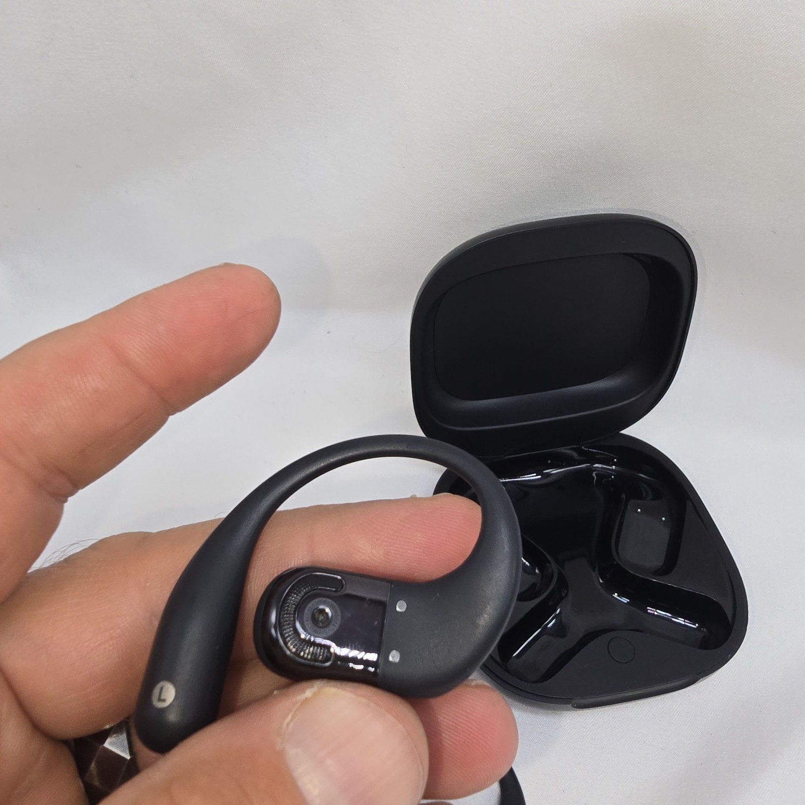 Shokz OpenFit 2+ Plus Open Ear True Wireless Earbuds Black - (T921) — photo 4
