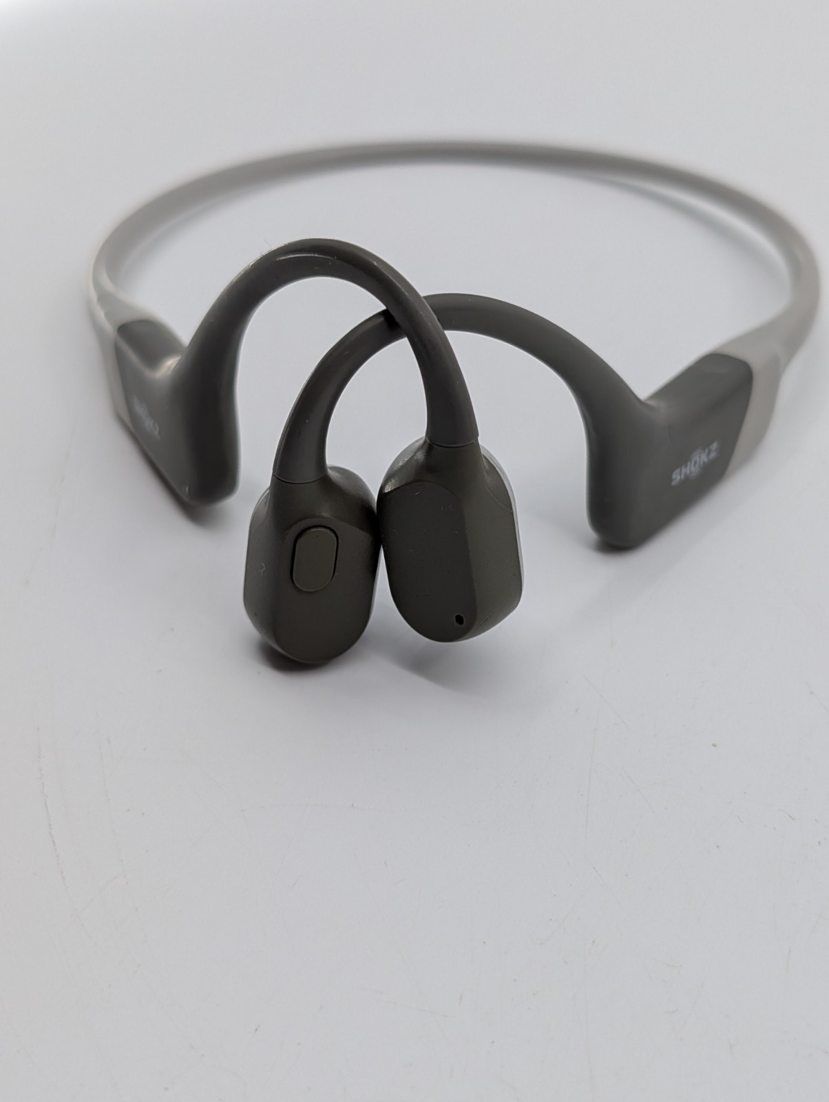 Shokz OpenRun S803 Gray Bluetooth Bone Conduction Headphones Tested